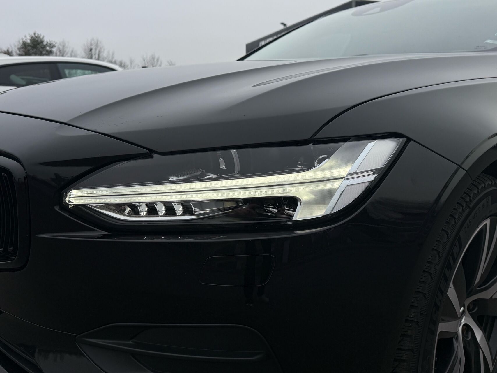 Billede af Volvo V90 2,0 D4 Momentum 190HK Stc 8g Aut.