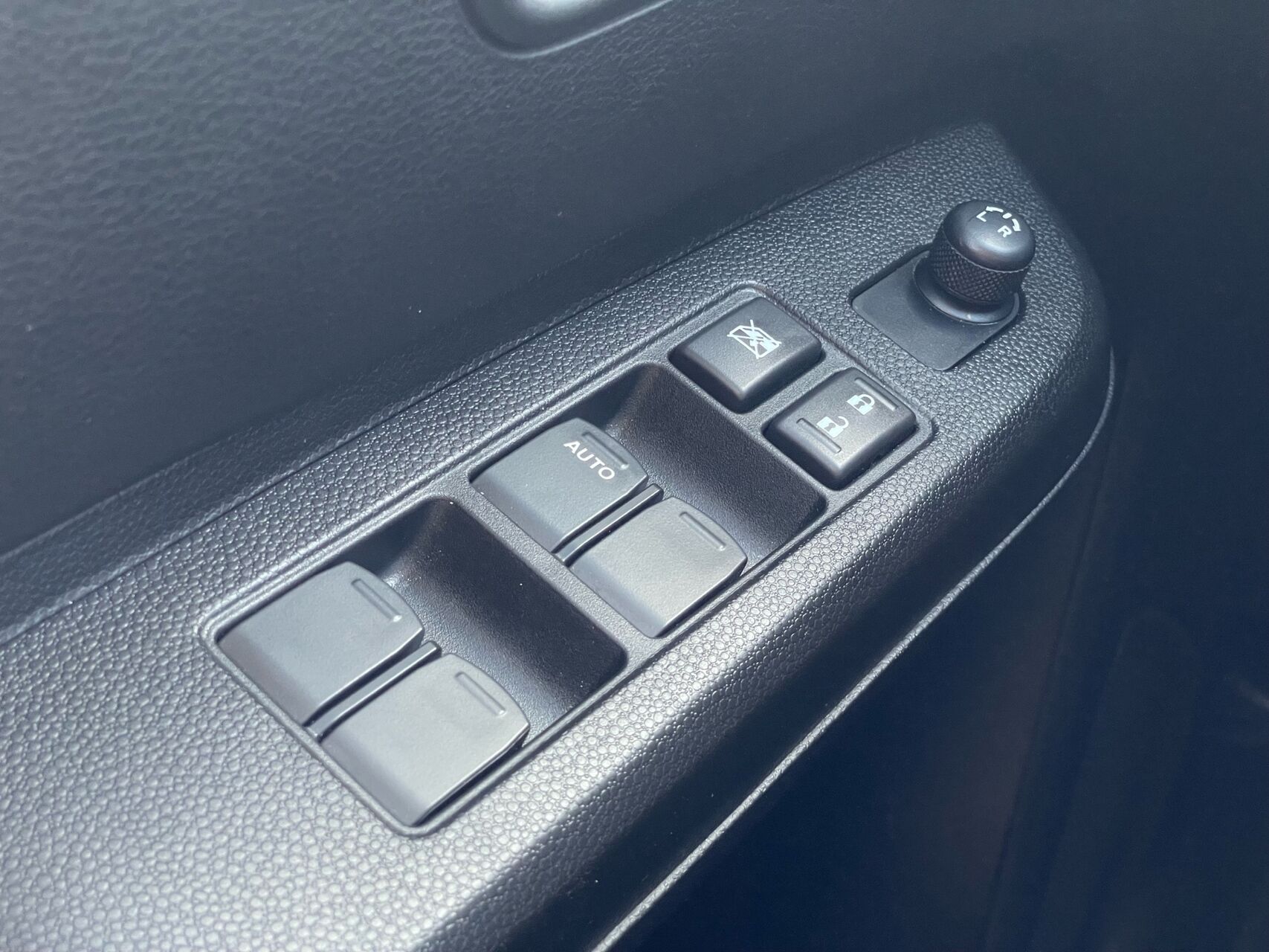 Billede af Suzuki Ignis 1,2 Dualjet  Mild hybrid Adventure 83HK 5d