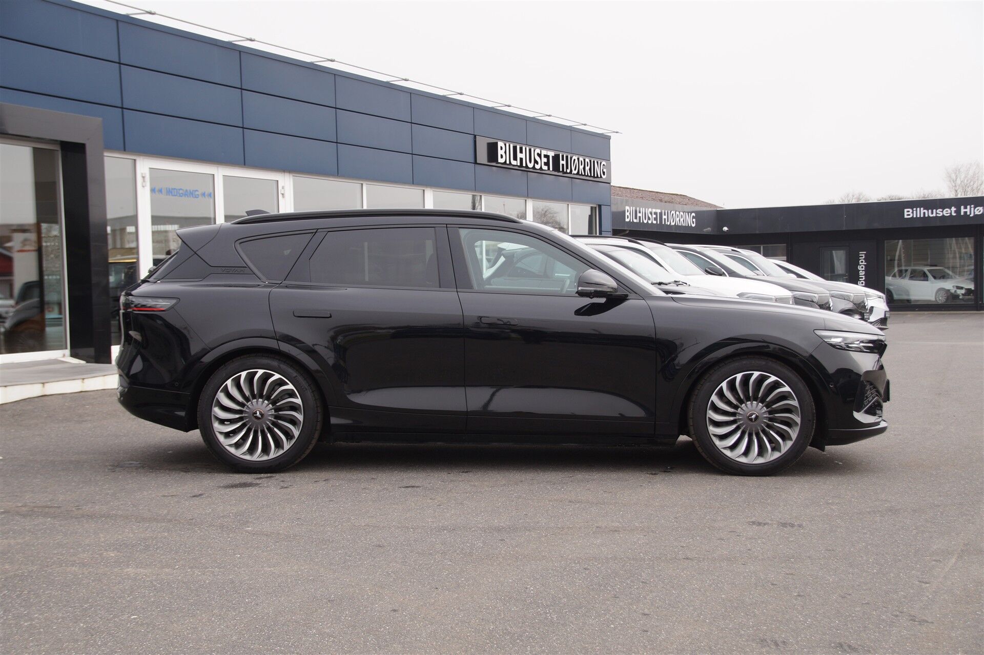 Billede af Voyah Free EL First Edition Noir AWD 489HK 5d Aut.