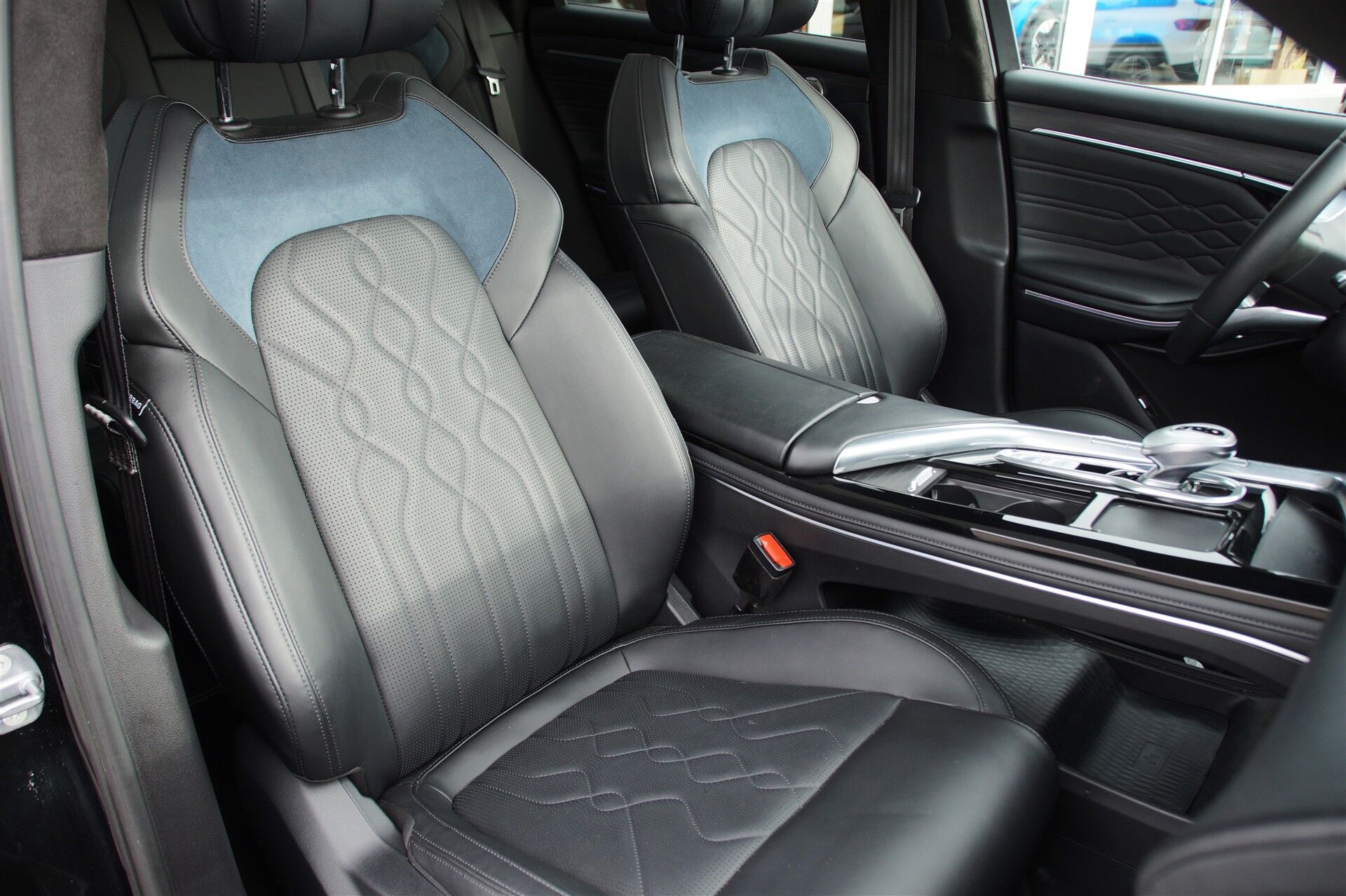 Billede af Voyah Free EL First Edition Noir AWD 489HK 5d Aut.