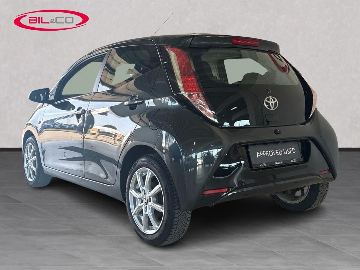 Billede af Toyota Aygo 1,0 VVT-I X-Play + X-Touch X-Shift 69HK 5d Aut.