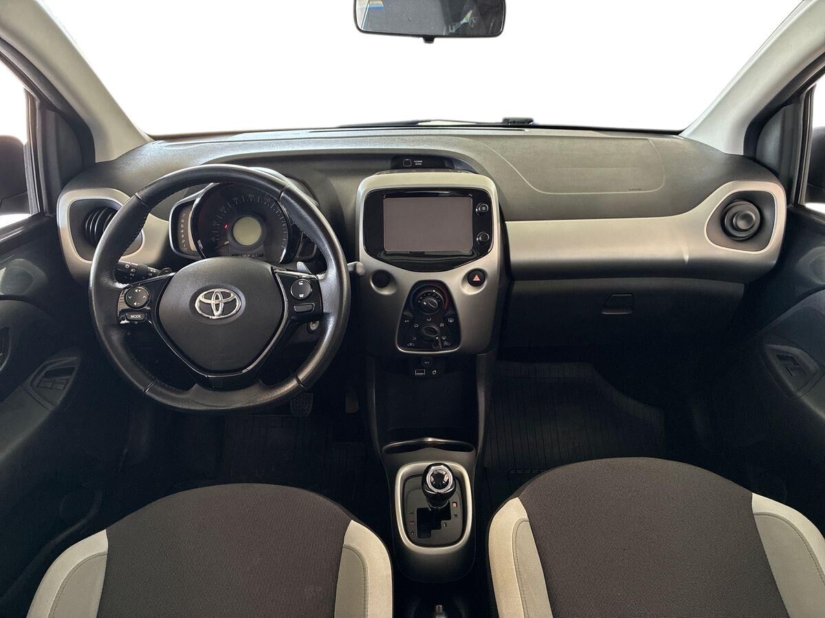 Billede af Toyota Aygo 1,0 VVT-I X-Play + X-Touch X-Shift 69HK 5d Aut.