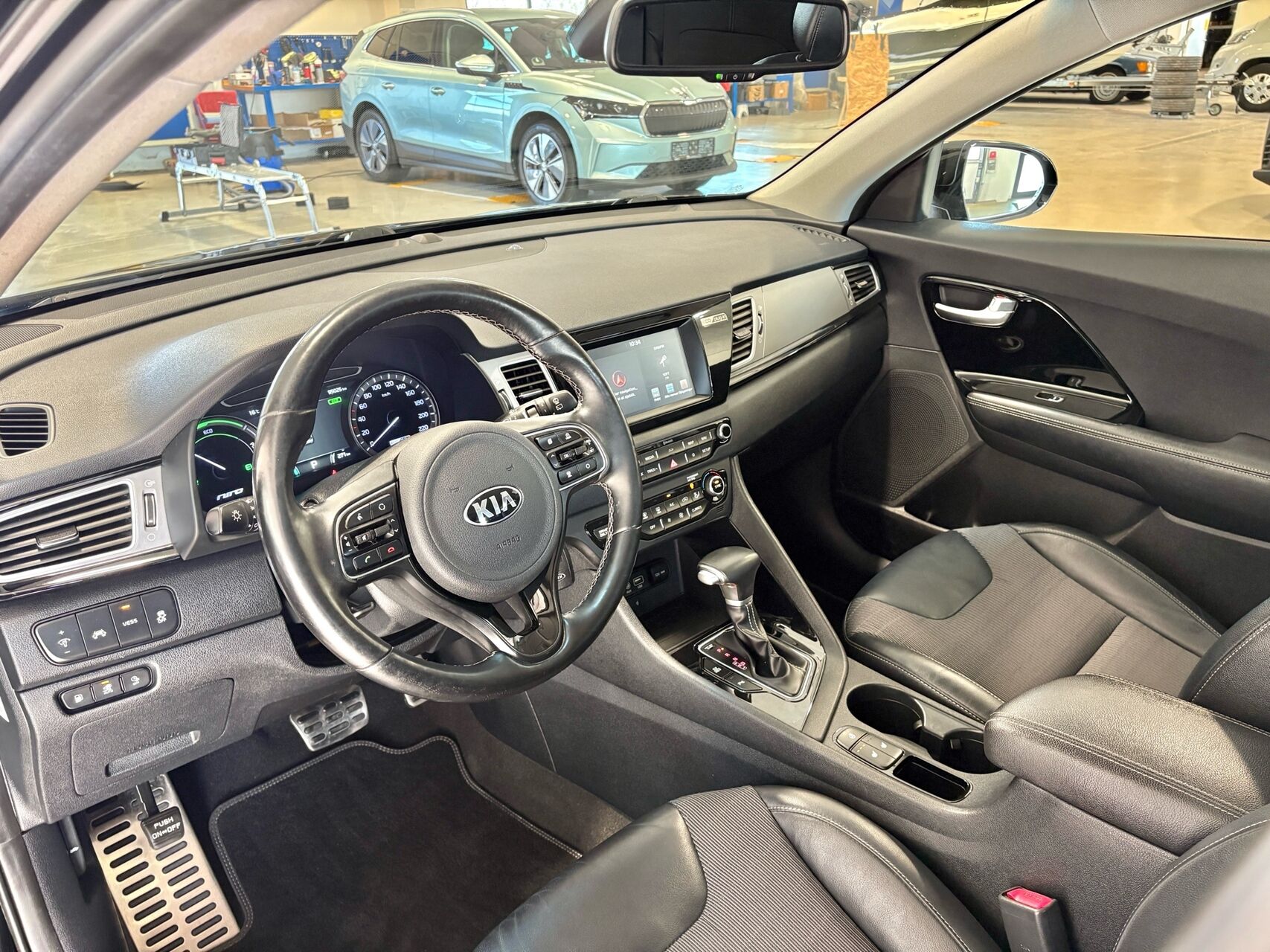 Billede af Kia Niro 1,6 GDI PHEV  Plugin-hybrid Advance DCT 141HK 5d 6g Aut.