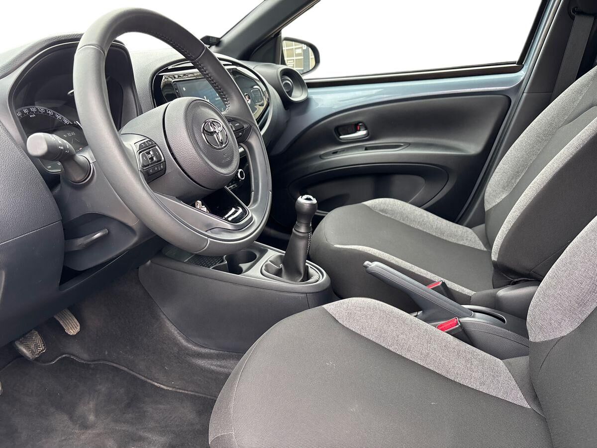 Billede af Toyota Aygo X 1,0 VVT-I Active 72HK 5d