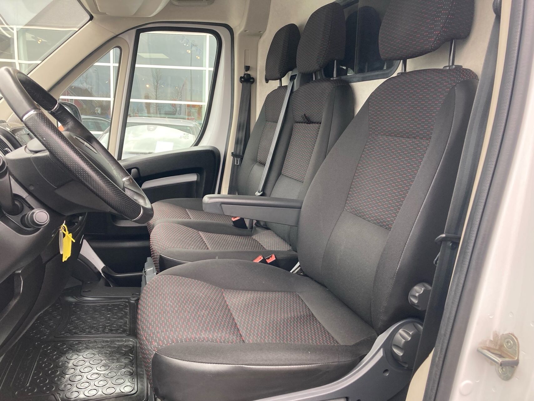 Billede af Opel Movano 35 L2H2 2,2 BlueHDi Enjoy 140HK Van 6g