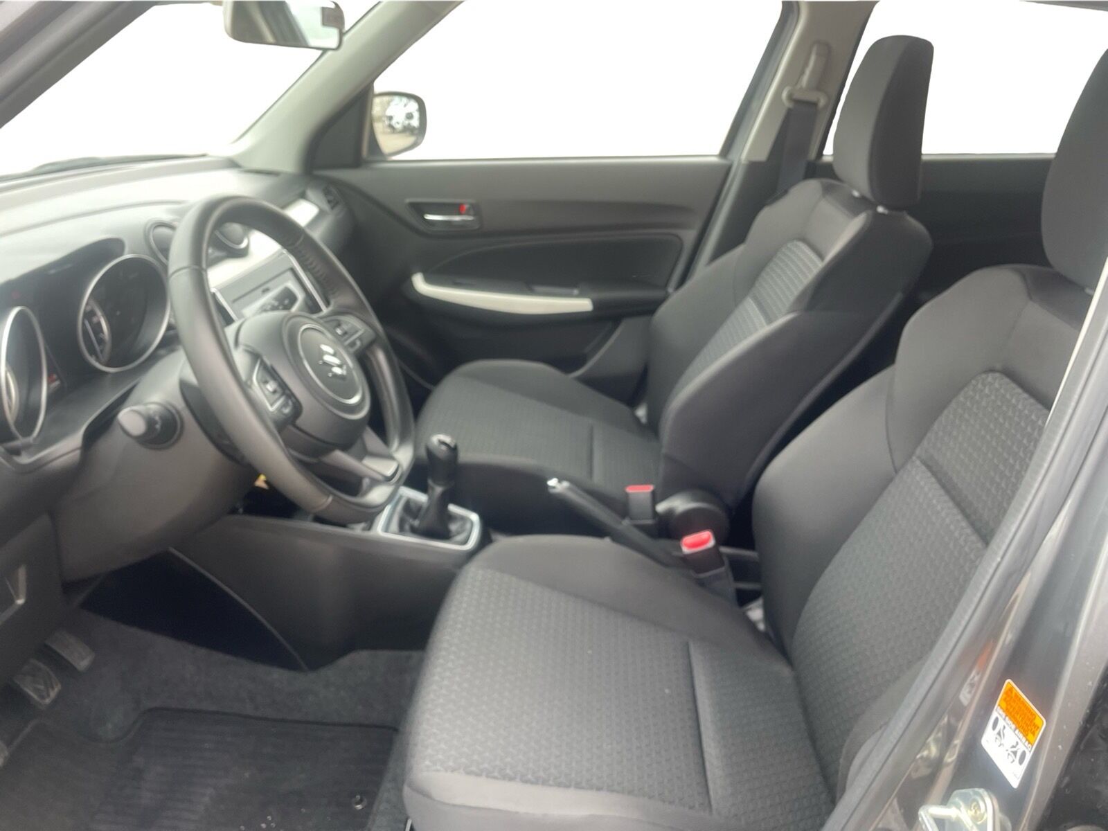 Billede af Suzuki Swift 1,2 Dualjet  Mild hybrid Action AEB 83HK 5d