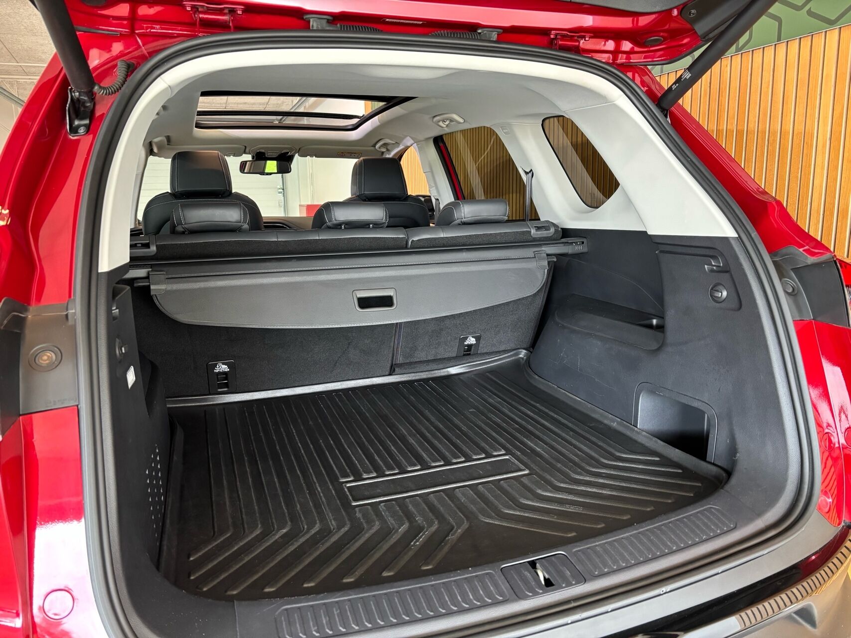 Billede af Maxus Euniq 6 EL 177HK 5d Aut.