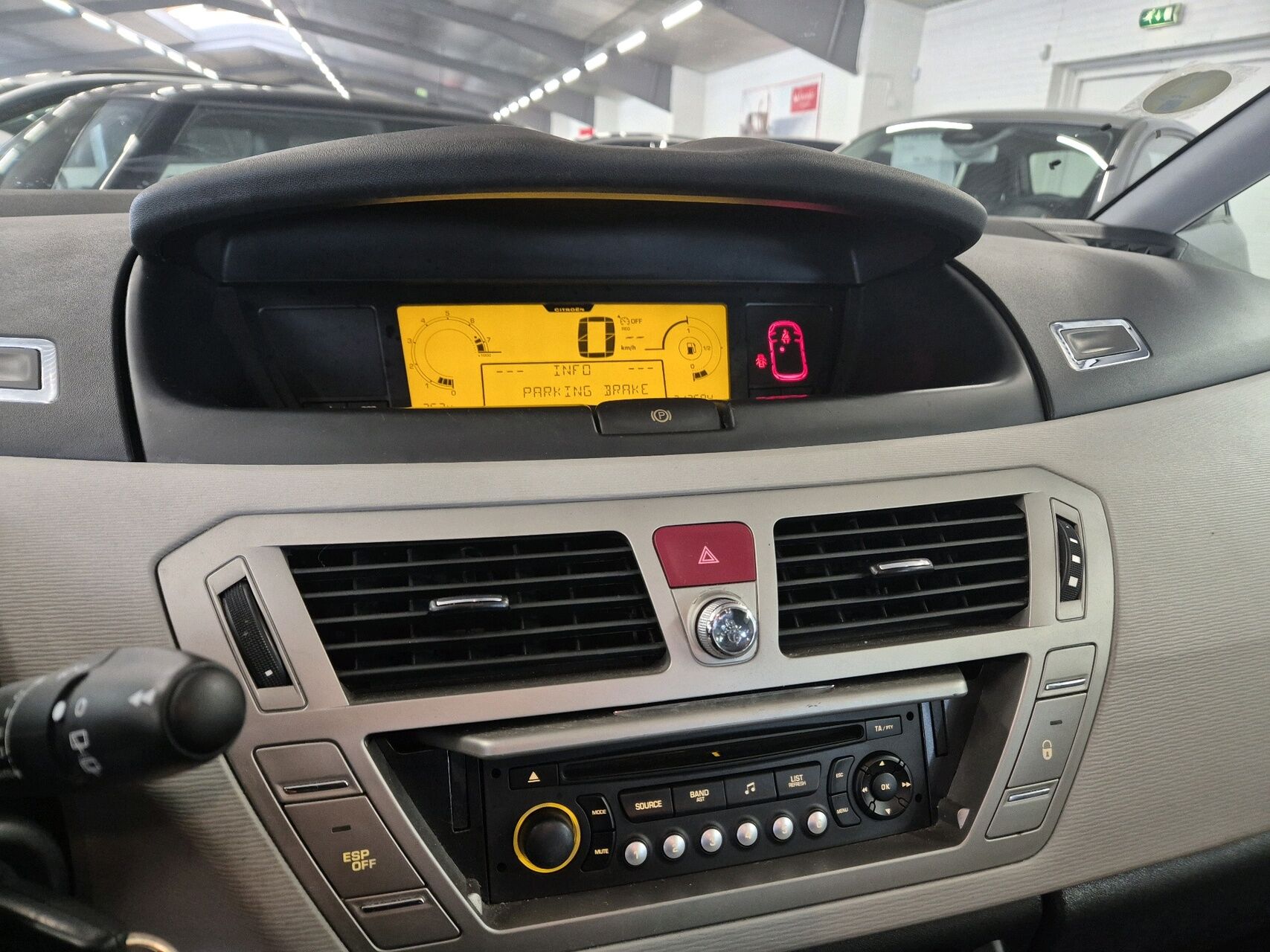 Billede af Citroën Grand C4 Picasso 1,6 VTi Prestige 120HK