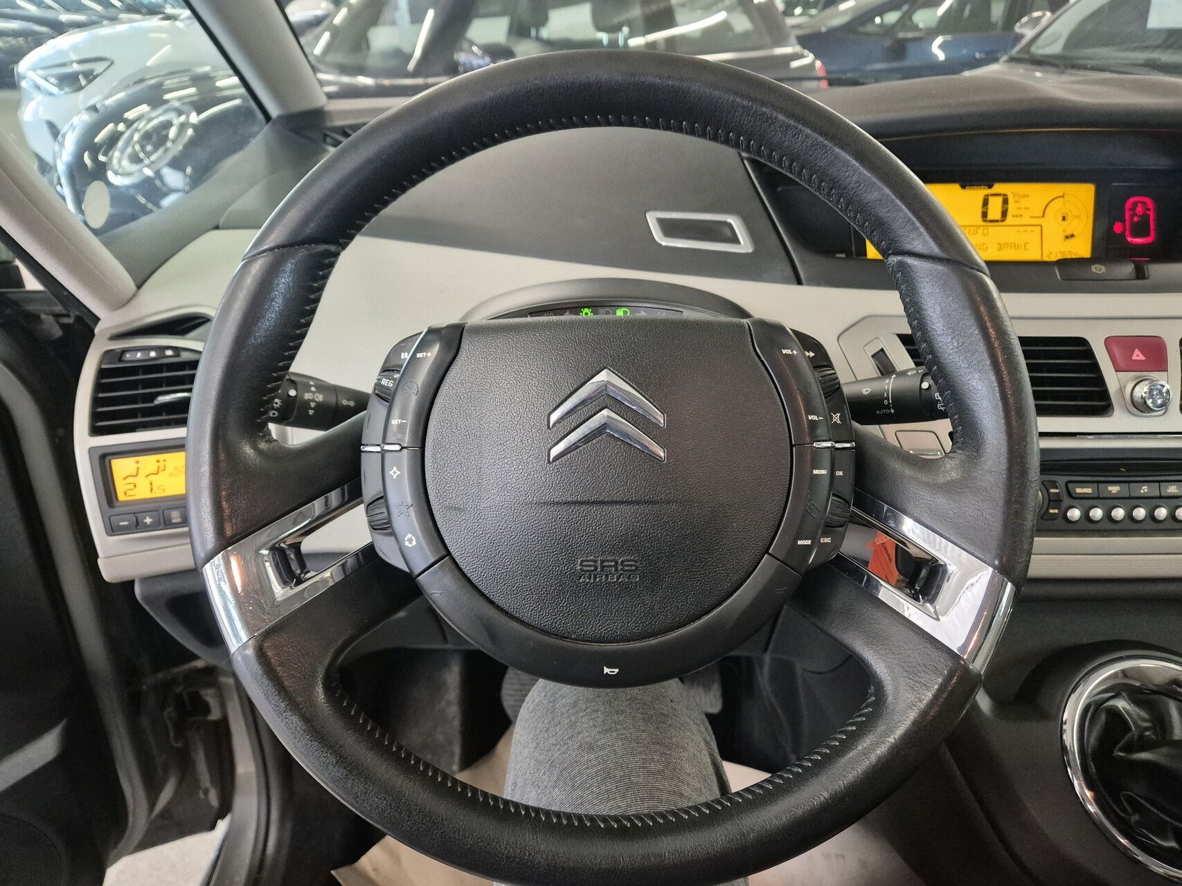 Billede af Citroën Grand C4 Picasso 1,6 VTi Prestige 120HK