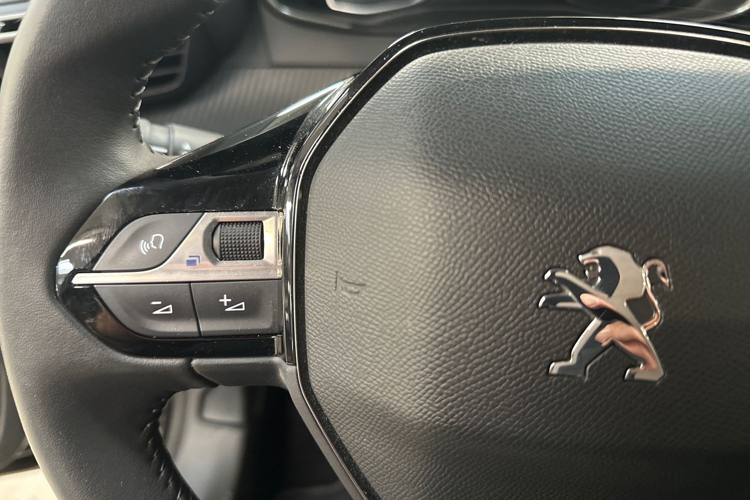 Billede af Peugeot 208 1,2 PureTech Active Pack 75HK 5d