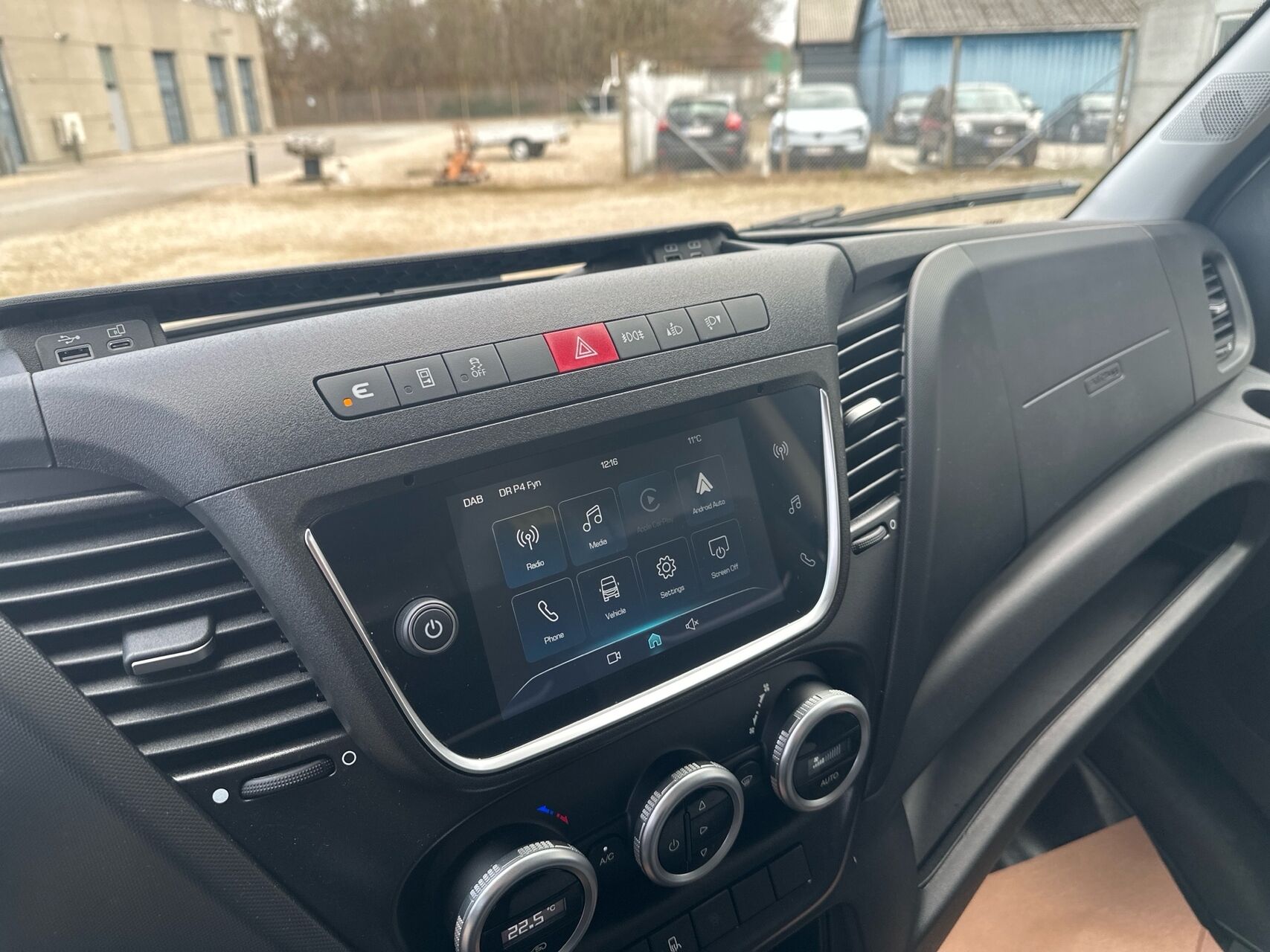 Billede af Iveco Daily 35S14 12m3 2,3 D 136HK Van 8g Aut.