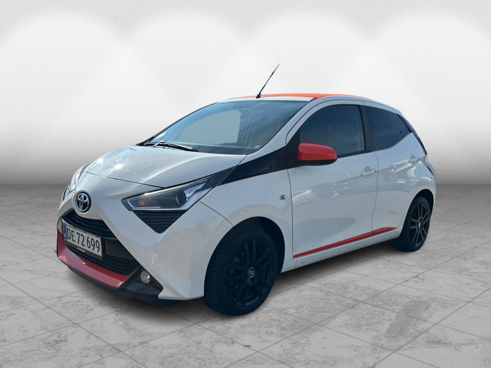 Billede af Toyota Aygo 1,0 VVT-I X-Style + DAB+ 72HK 5d