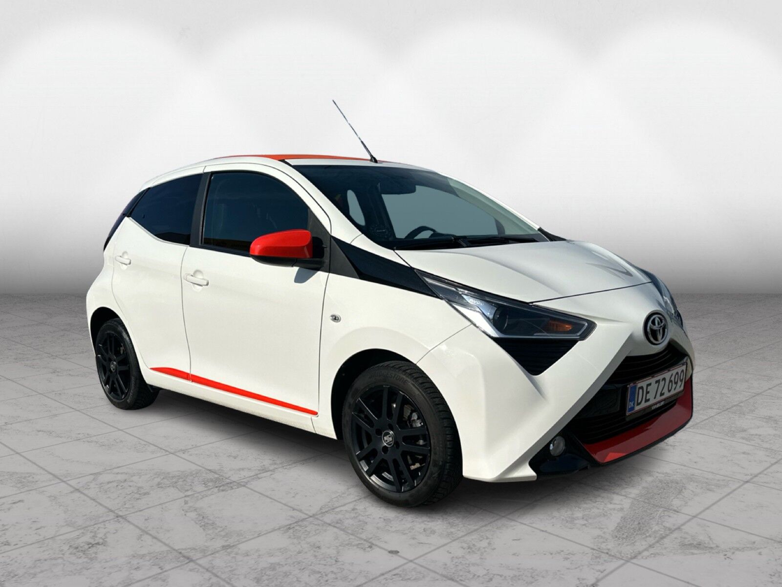 Billede af Toyota Aygo 1,0 VVT-I X-Style + DAB+ 72HK 5d