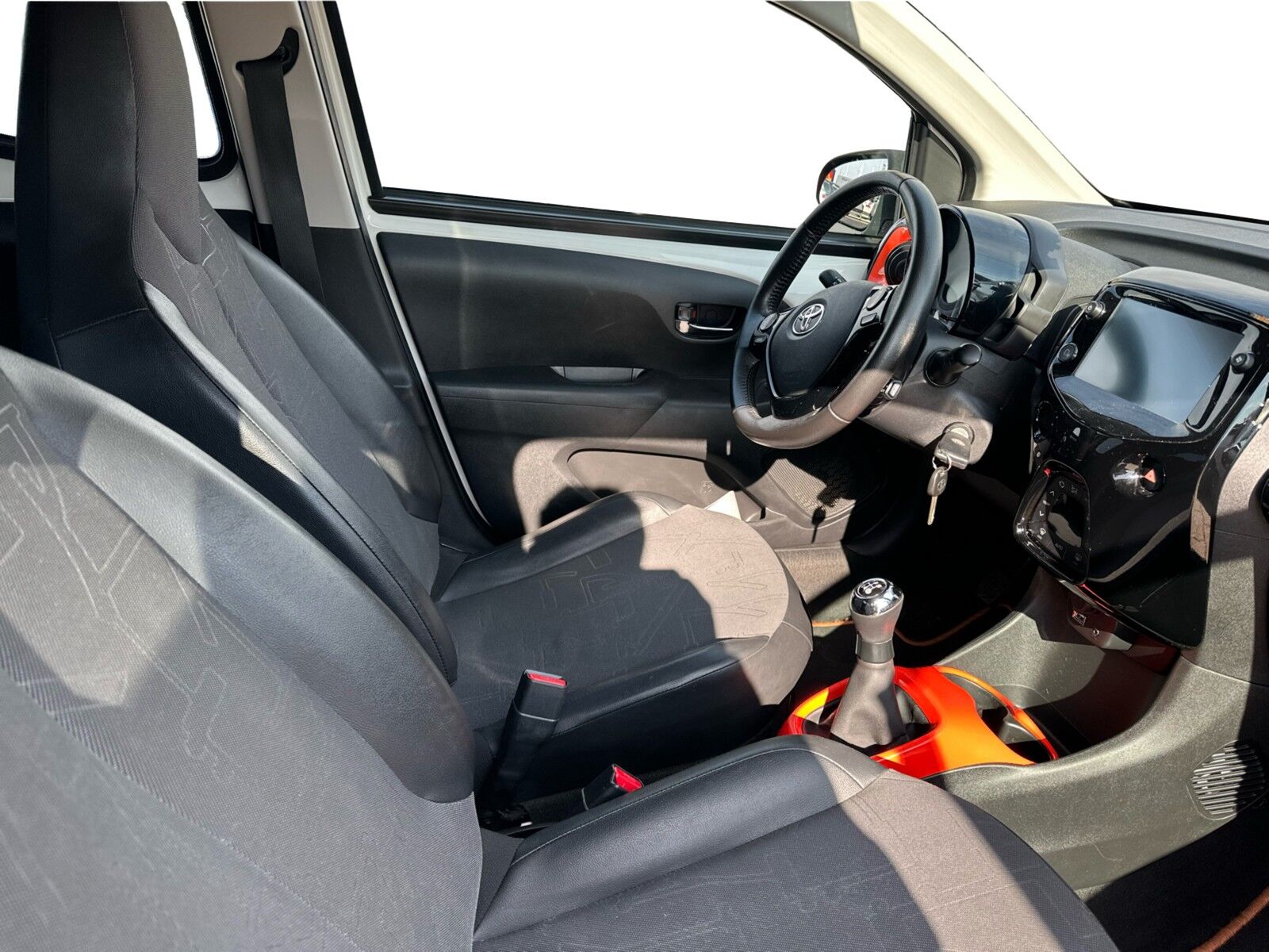 Billede af Toyota Aygo 1,0 VVT-I X-Style + DAB+ 72HK 5d