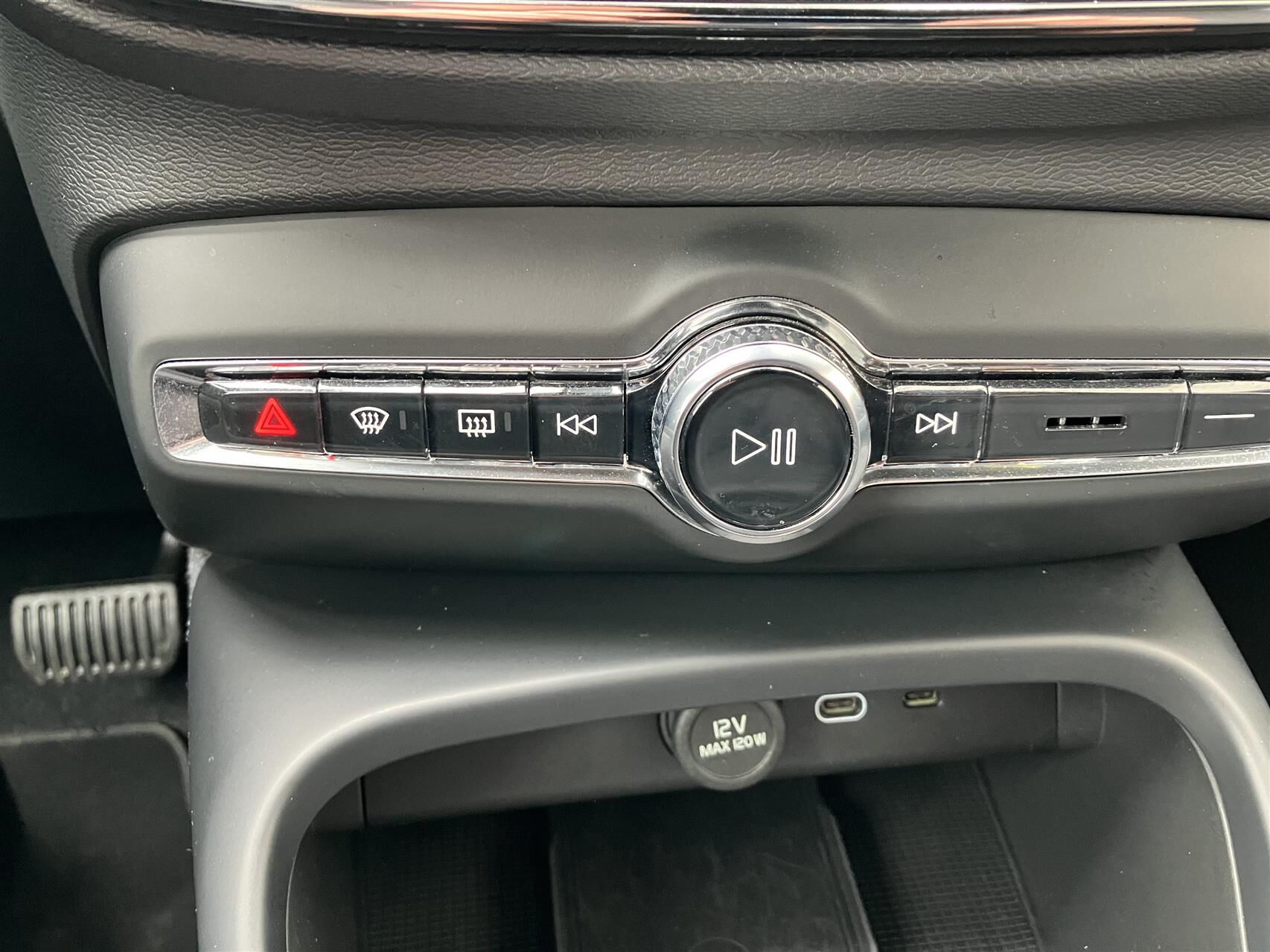 Billede af Volvo XC40 Recharge Extended Range Plus 252HK 5d Aut.