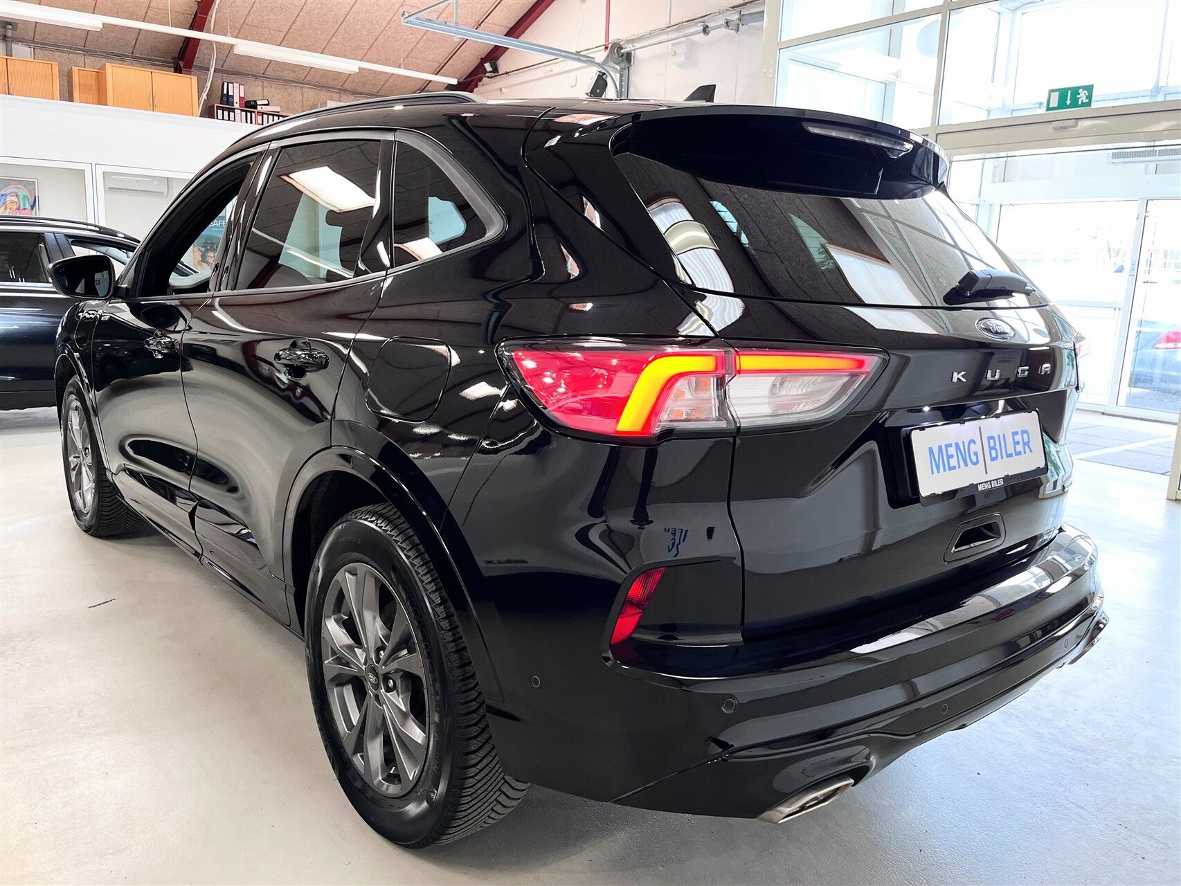 Billede af Ford Kuga 2,5 Plugin-hybrid ST-Line X CVT 225HK 5d Trinl. Gear