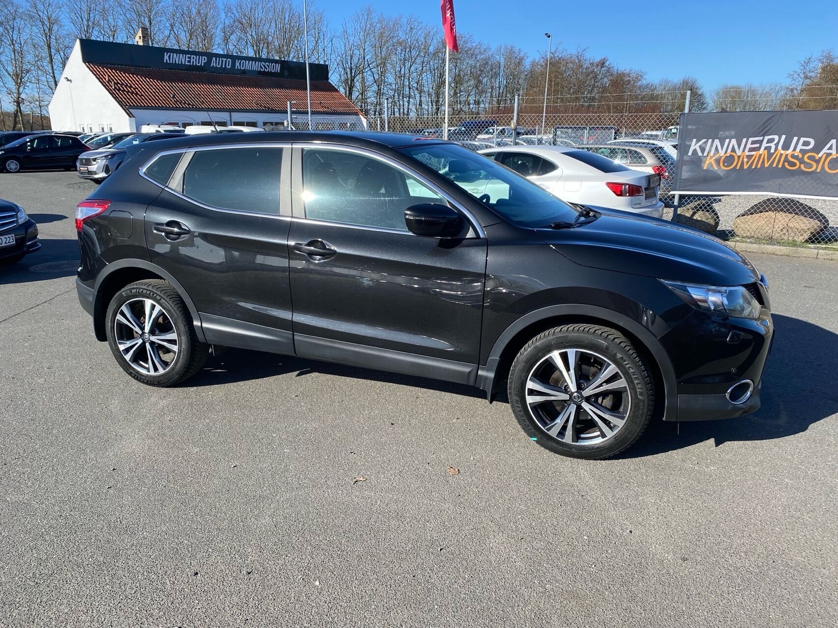 Billede af Nissan Qashqai 1,2 Dig-T Visia 4X2 X-Tronic 115HK 5d 6g Aut.