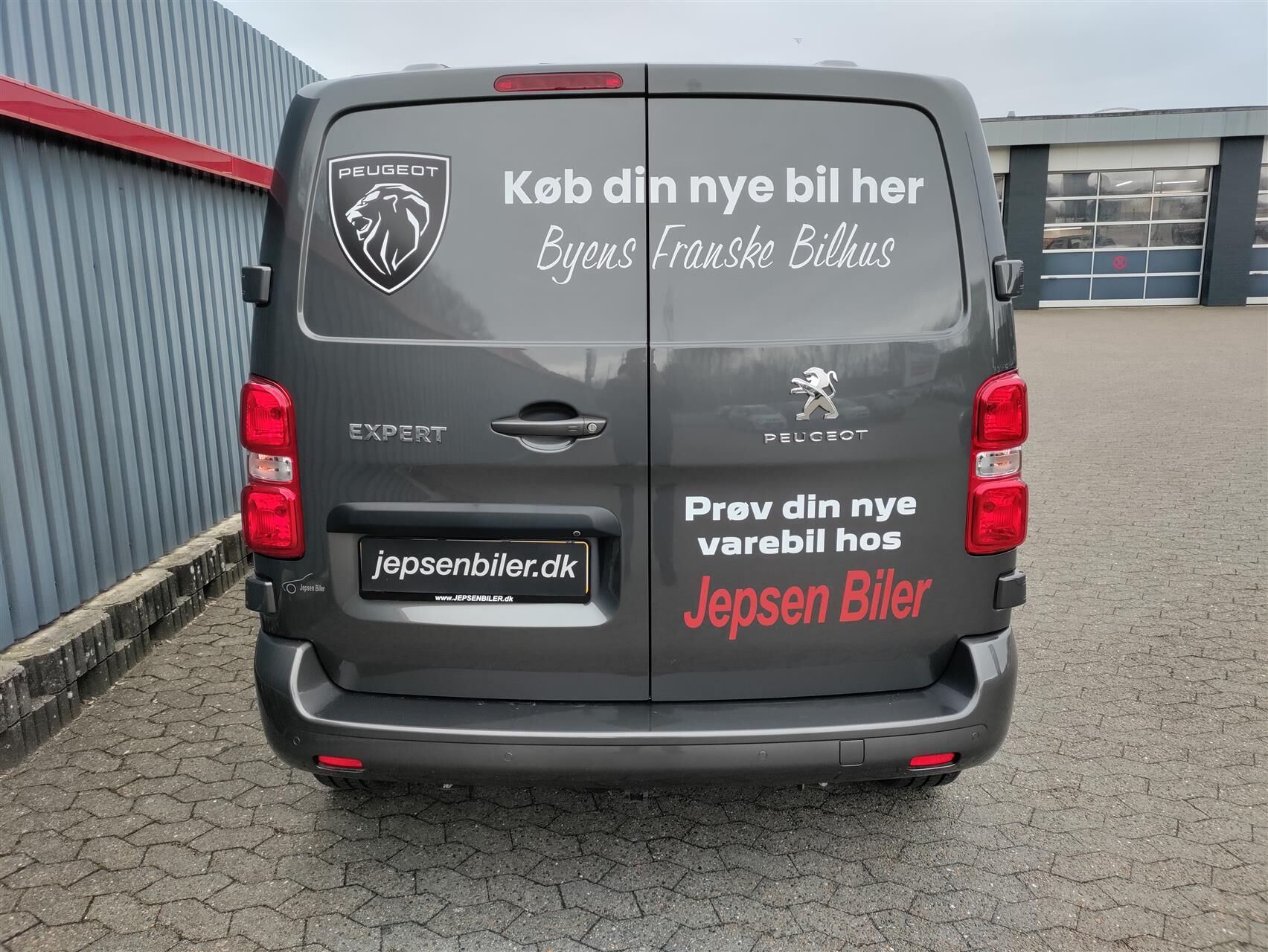 Billede af Peugeot Expert L2 2,0 BlueHDi Premium EAT8 144HK Van 8g Aut.