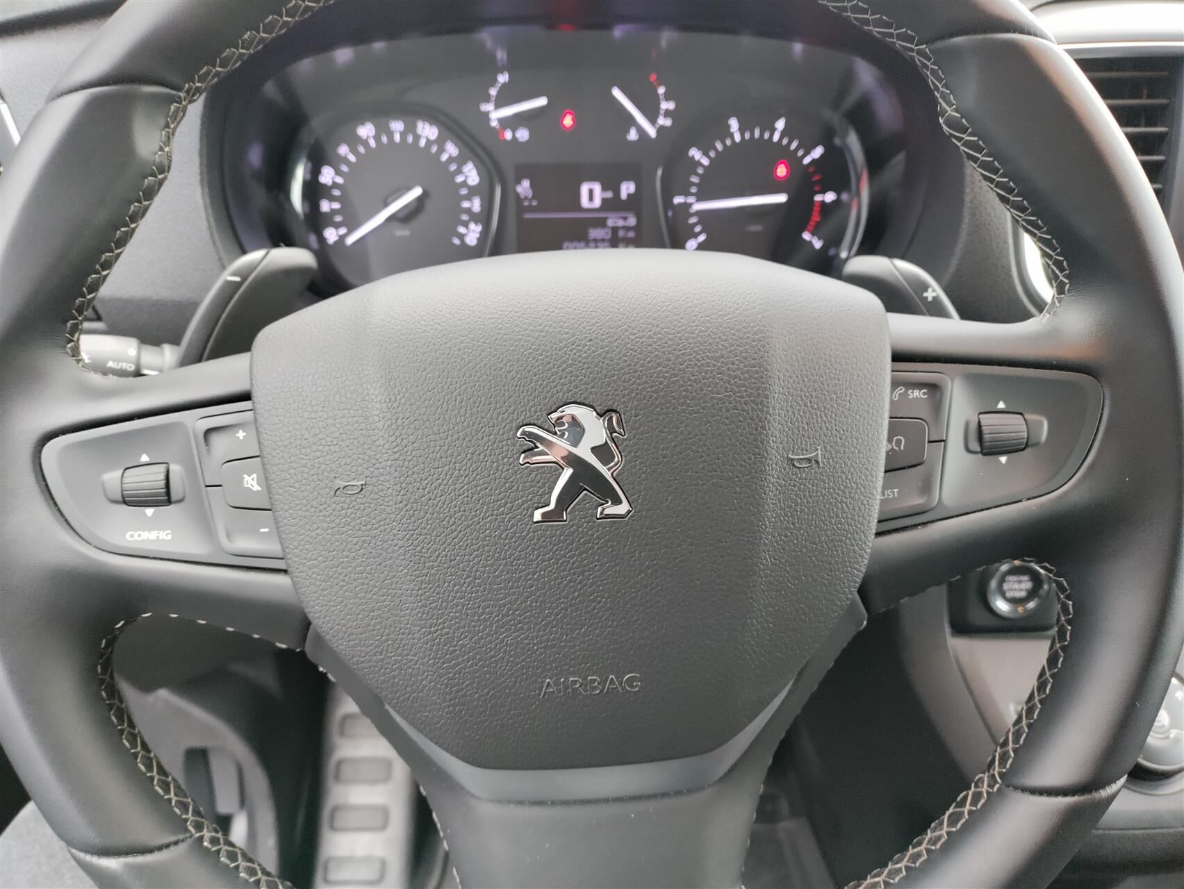 Billede af Peugeot Expert L2 2,0 BlueHDi Premium EAT8 144HK Van 8g Aut.