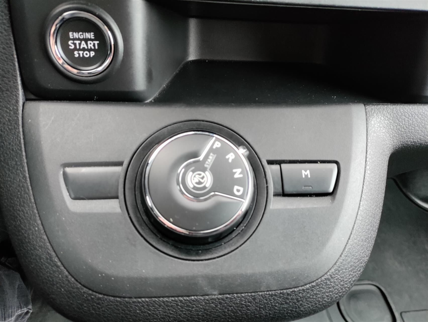 Billede af Peugeot Expert L2 2,0 BlueHDi Premium EAT8 144HK Van 8g Aut.