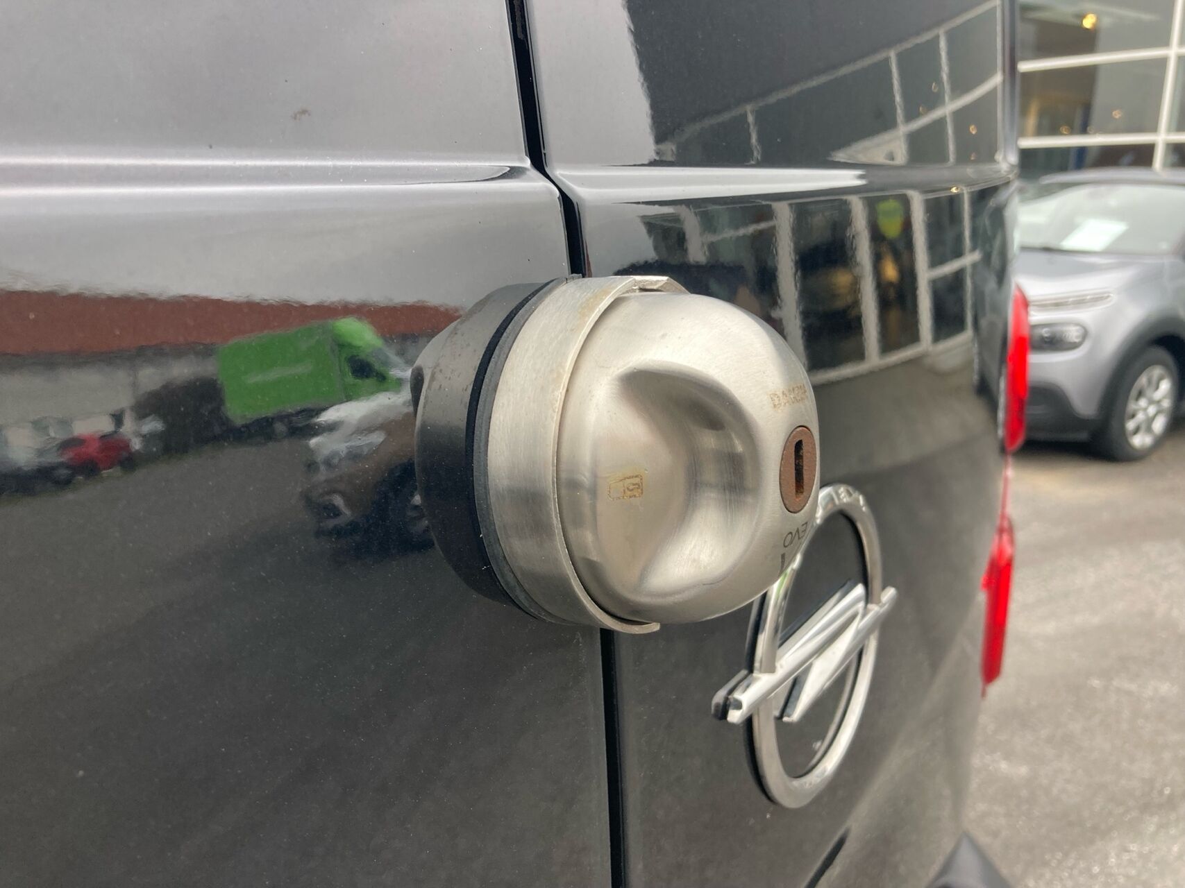 Billede af Opel Vivaro L3V2 2,0 BlueHDi Enjoy+ AT8 145HK Van 8g Aut.