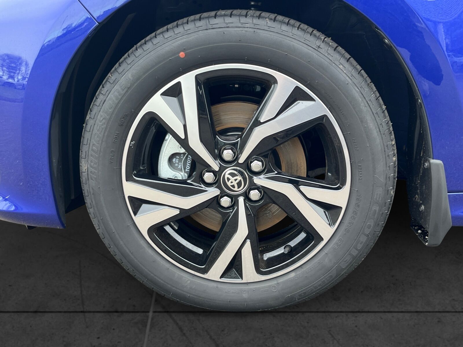 Billede af Toyota Yaris 1.5 Hybrid (116 hk) aut. gear Style Comfort