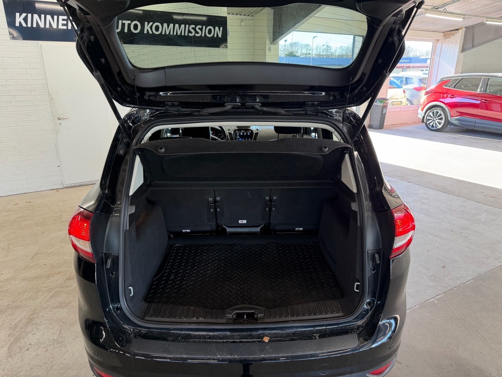 Billede af Ford C-MAX 1,5 TDCi Titanium Powershift 120HK 6g Aut.