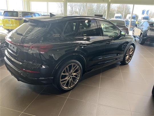 Audi Q4 45 E-tron Ultra 286HK 5d Aut.