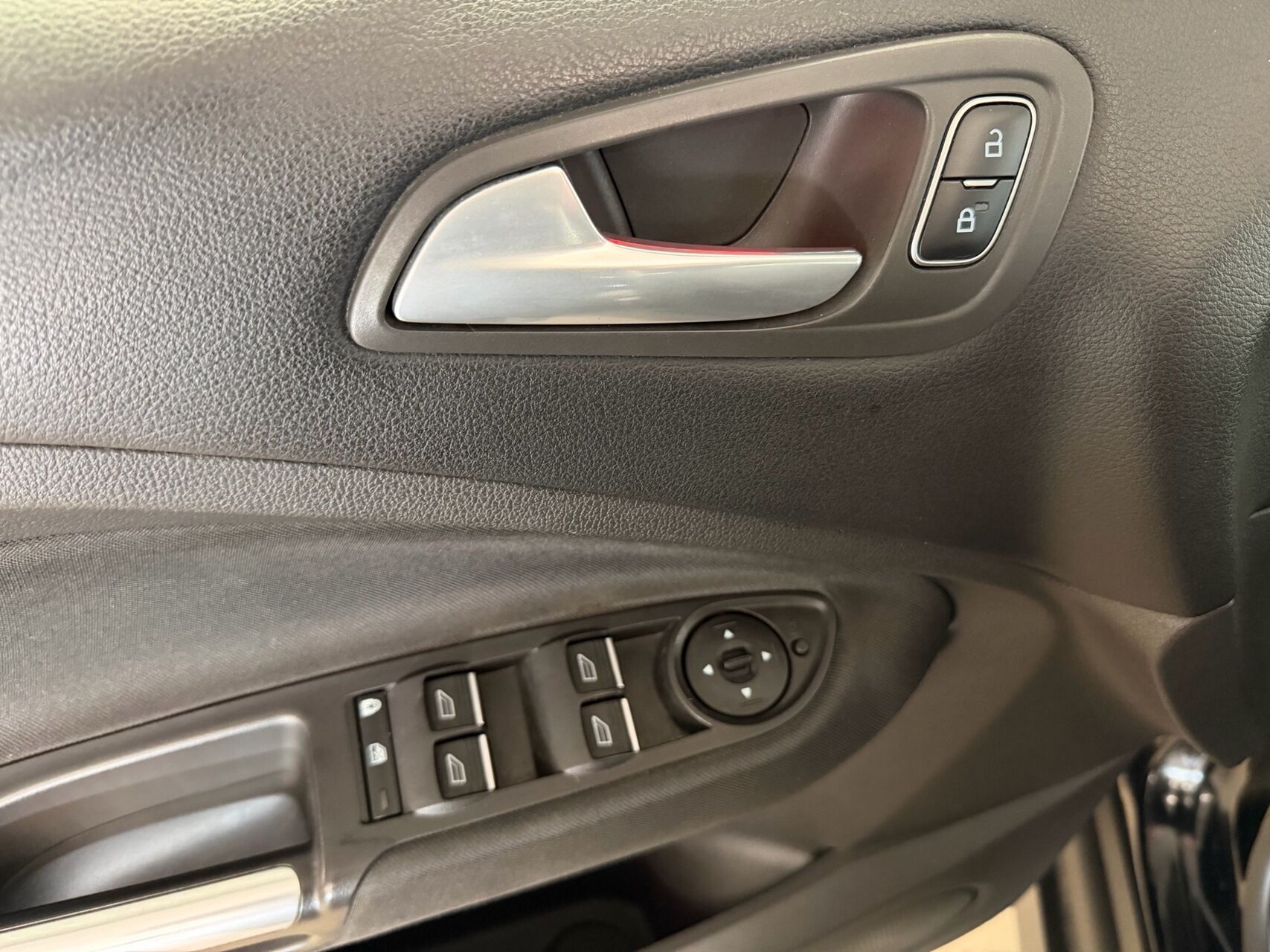 Billede af Ford C-MAX 1,0 EcoBoost Titanium Fun 125HK 6g