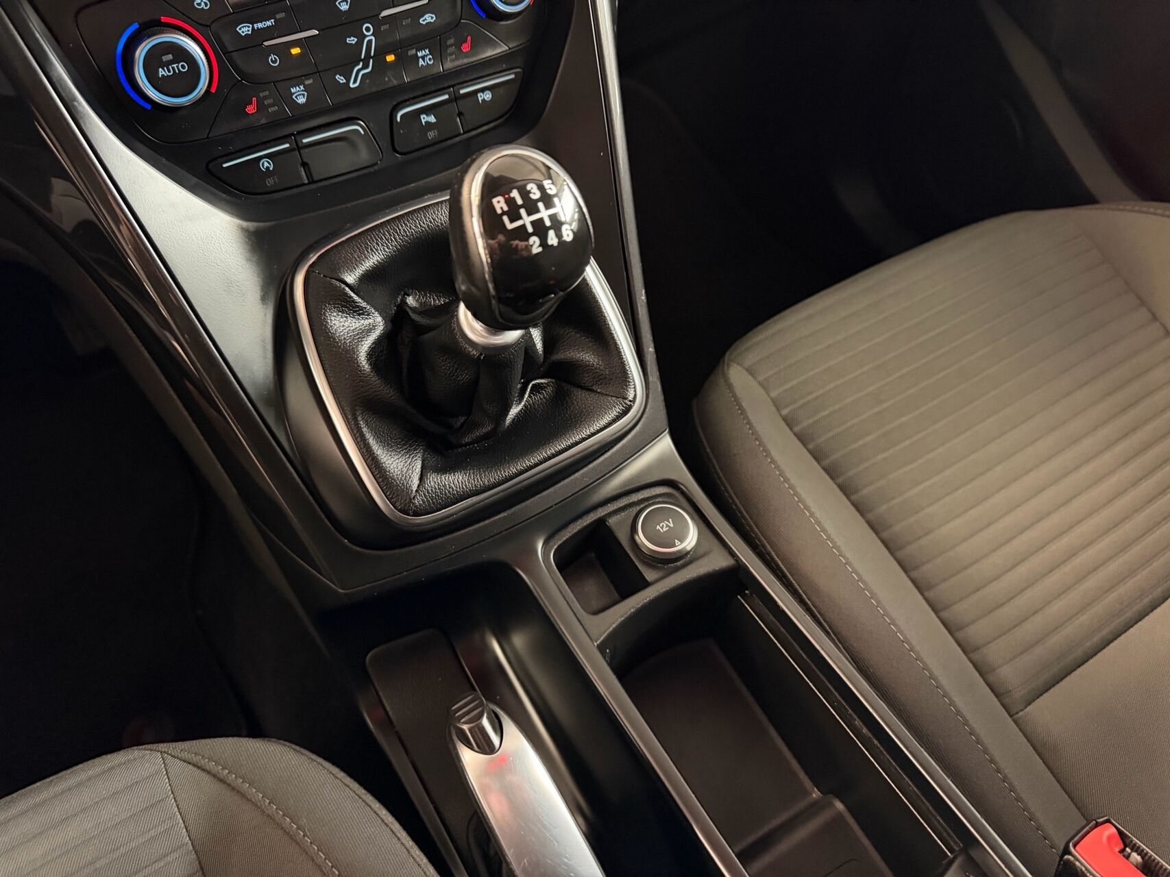 Billede af Ford C-MAX 1,0 EcoBoost Titanium Fun 125HK 6g