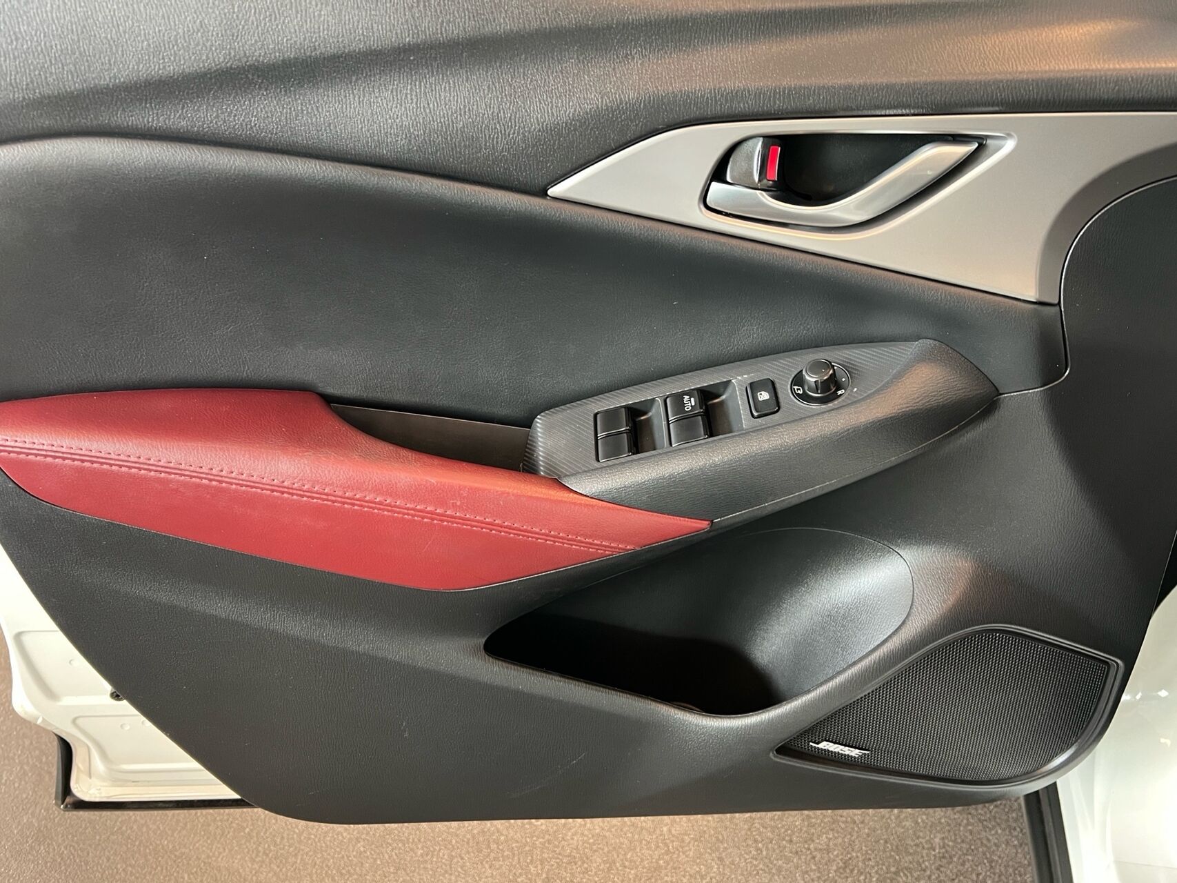 Billede af Mazda CX-3 2,0 Skyactiv-G Optimum 120HK 5d 6g Aut.