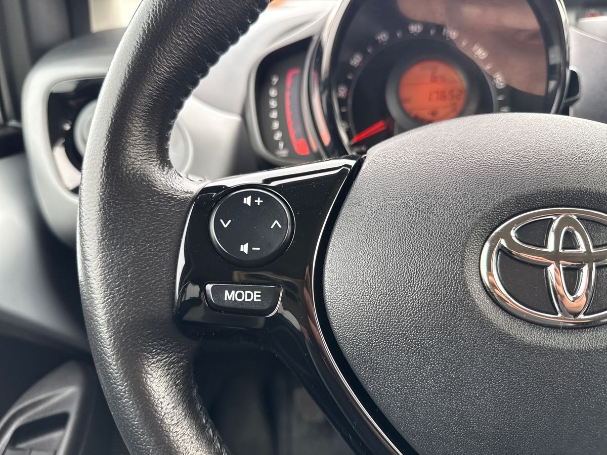 Billede af Toyota Aygo 1,0 VVT-I X-Press 72HK 5d