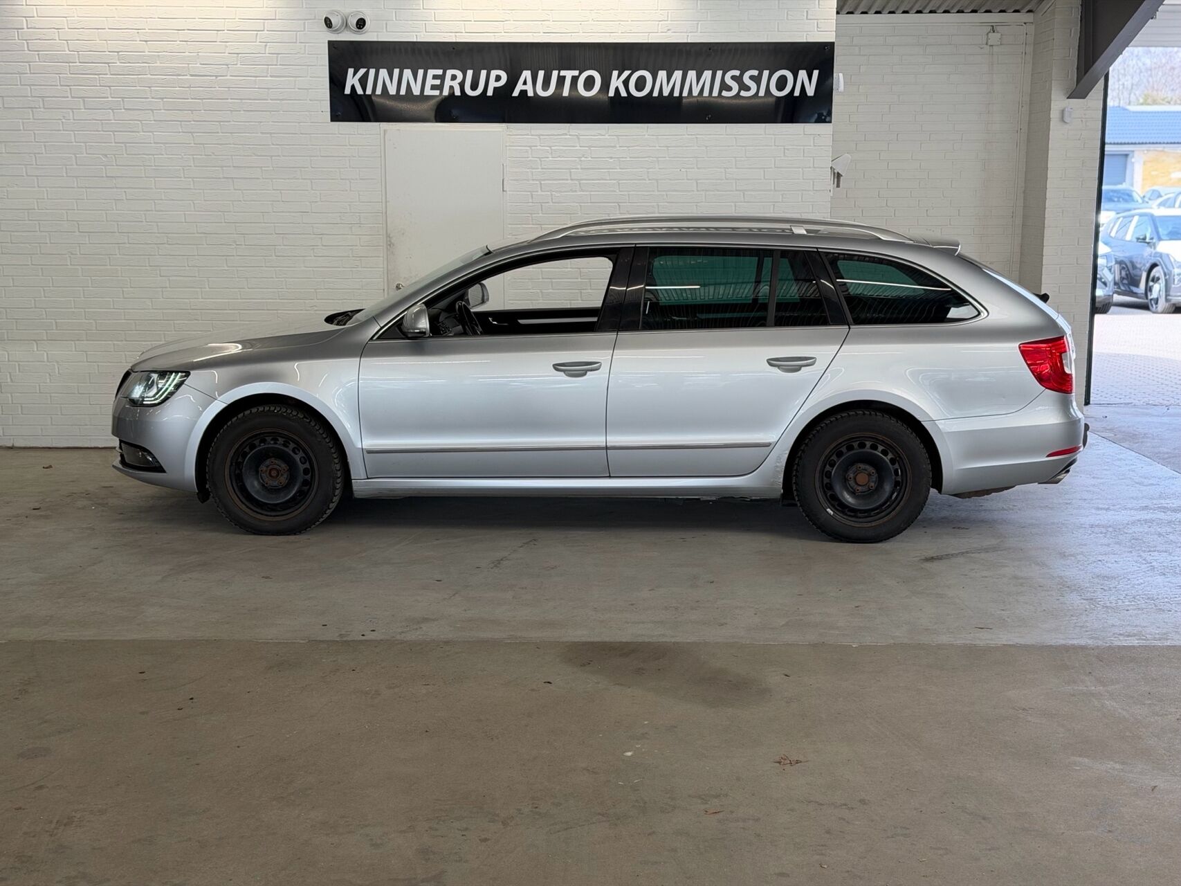 Billede af Skoda Superb Combi 2,0 TDI Common Rail DPF Elegance DSG 170HK Stc 6g Aut.
