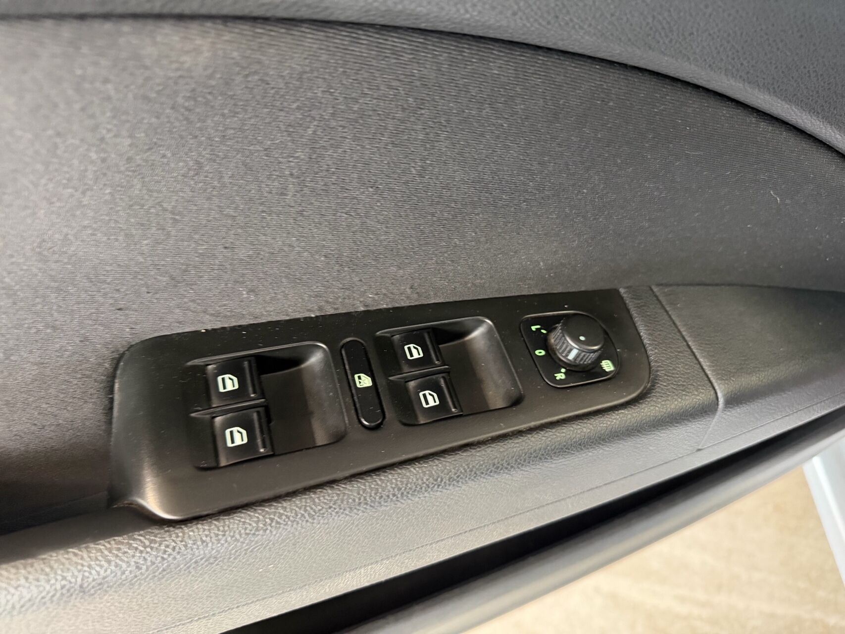 Billede af Skoda Superb Combi 2,0 TDI Common Rail DPF Elegance DSG 170HK Stc 6g Aut.