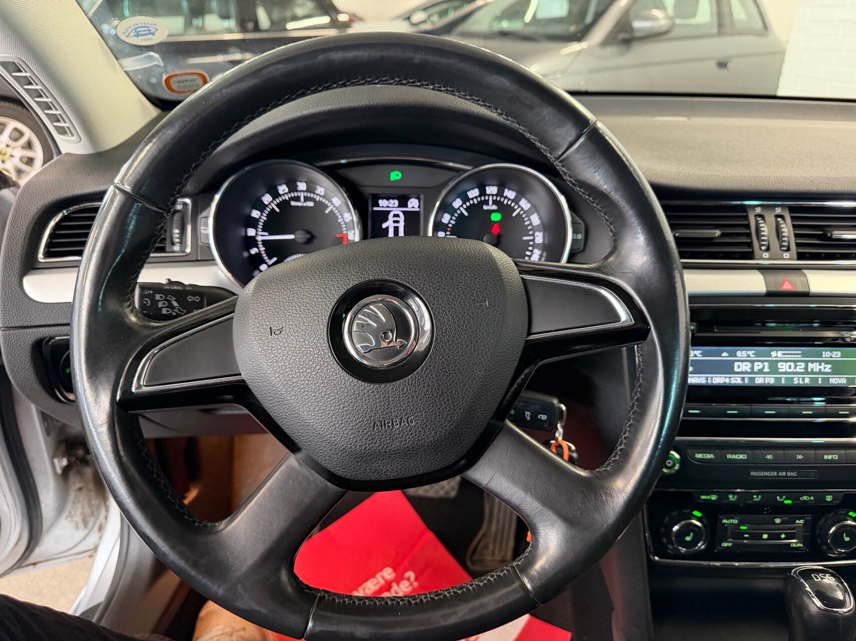 Billede af Skoda Superb Combi 2,0 TDI Common Rail DPF Elegance DSG 170HK Stc 6g Aut.