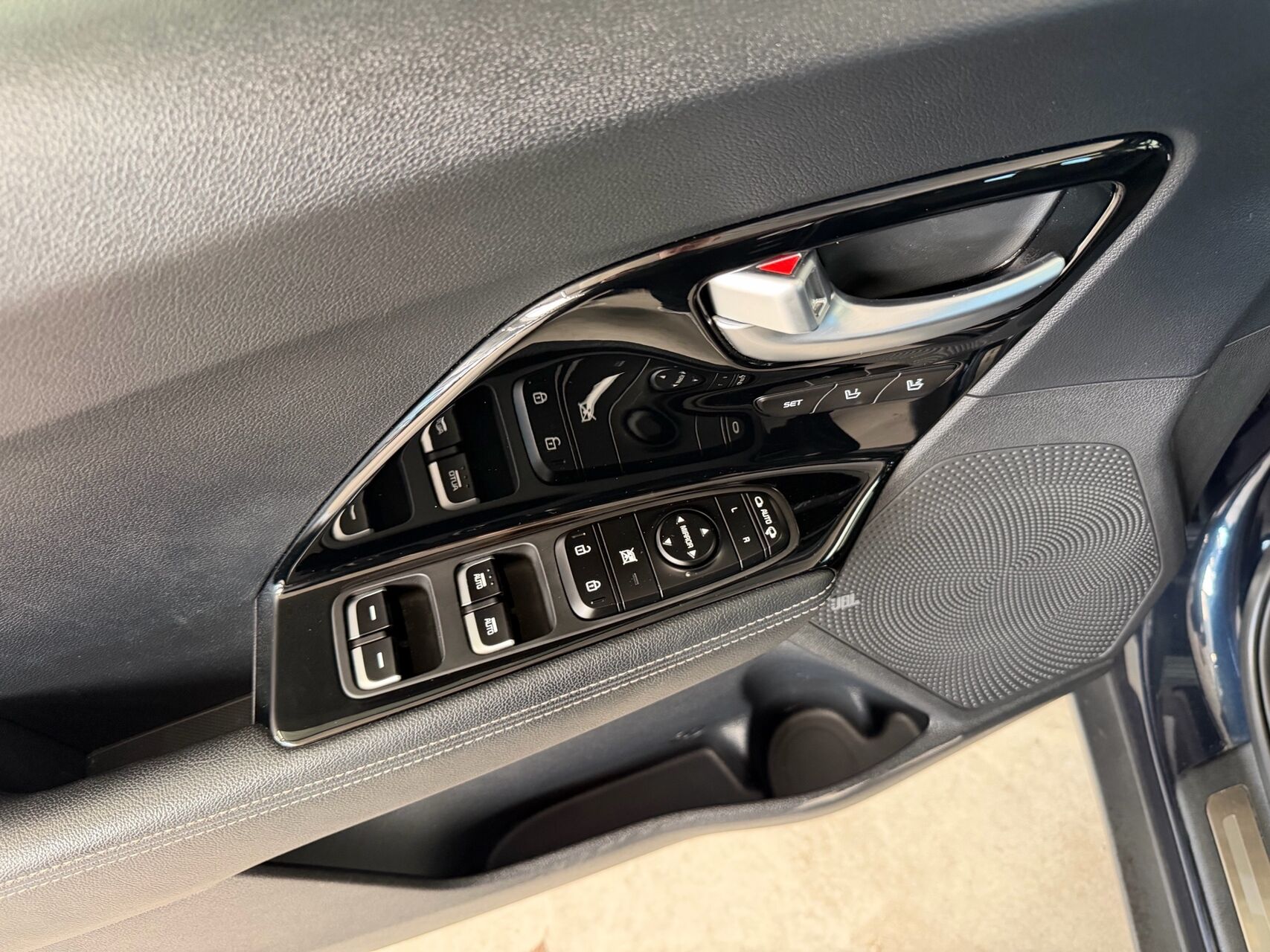 Billede af Kia Niro 1,6 GDI PHEV  Plugin-hybrid Advance DCT 141HK 5d 6g Aut.