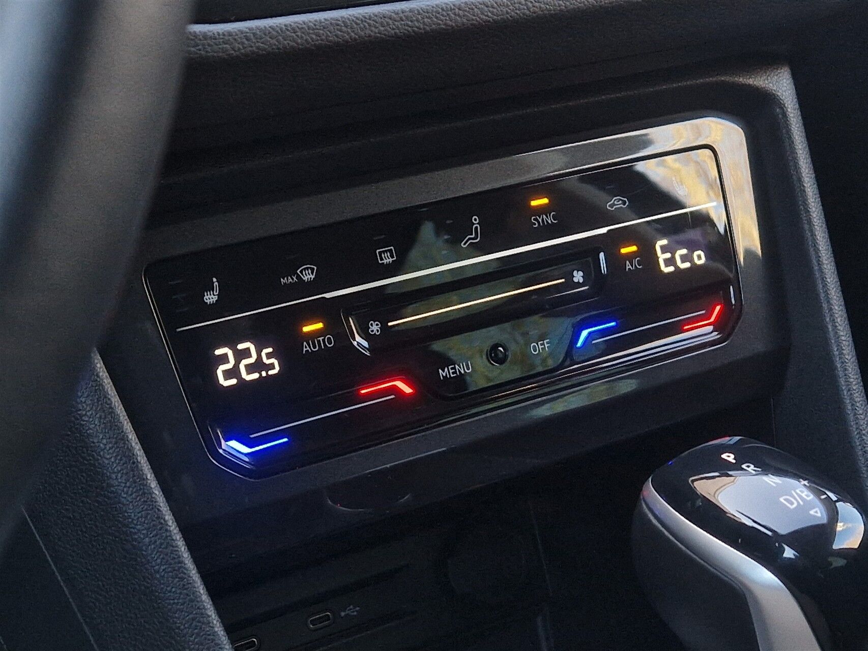 Billede af VW Tiguan 1,4 TSI eHybrid Elegance DSG 245HK 5d 6g Aut.