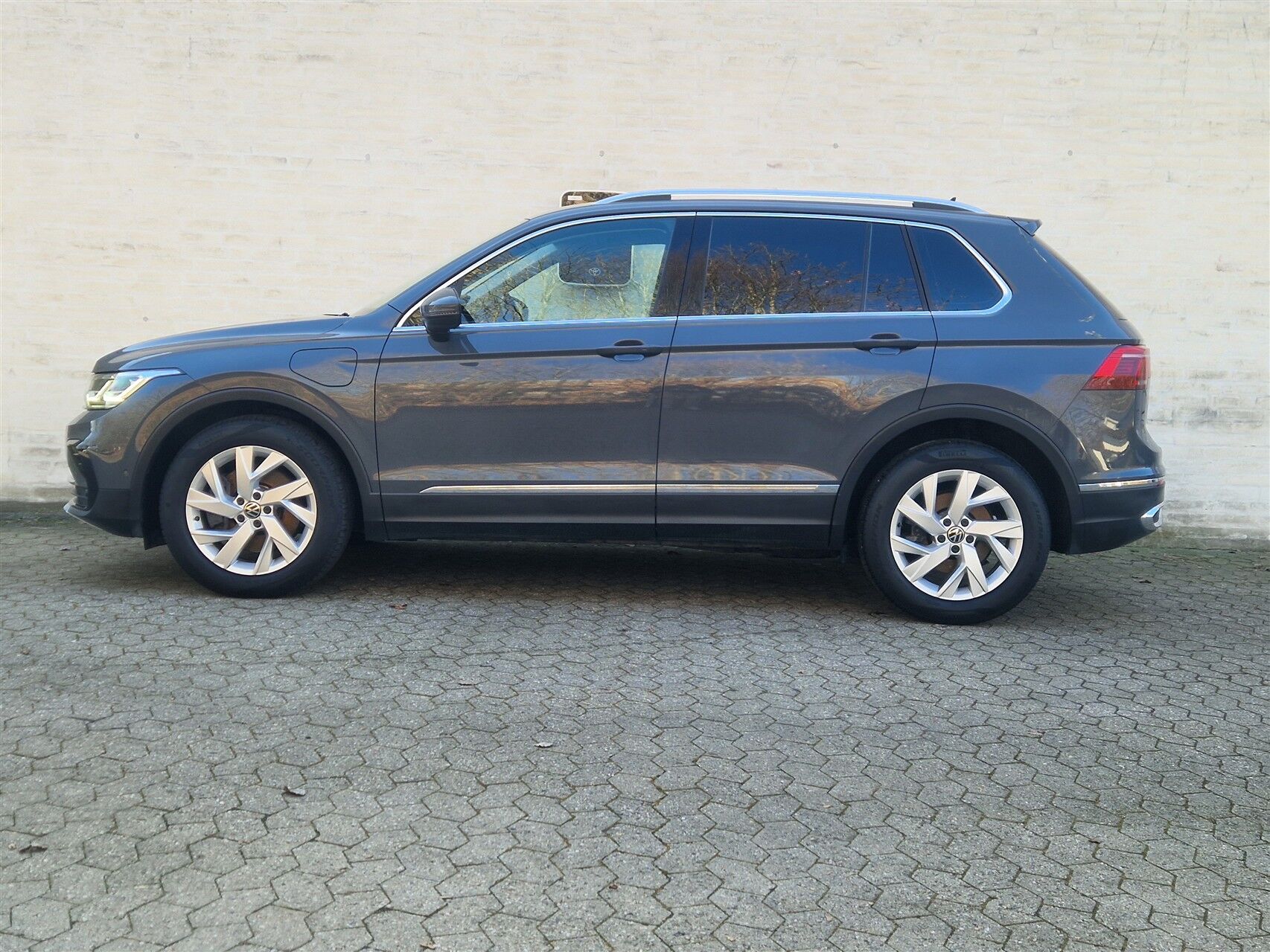 Billede af VW Tiguan 1,4 TSI eHybrid Elegance DSG 245HK 5d 6g Aut.