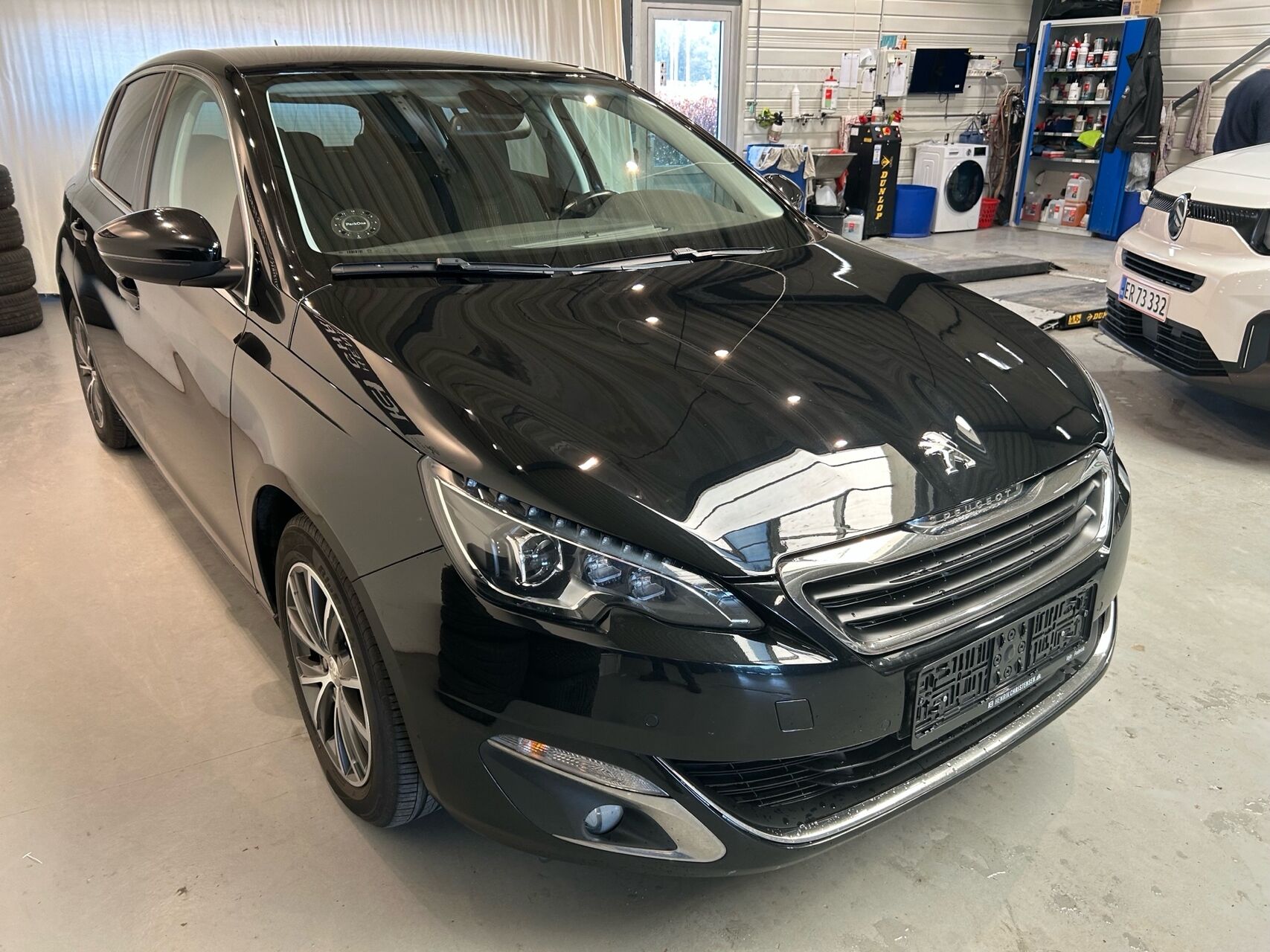 Billede af Peugeot 308 1,6 BlueHDi Prestige 120HK 5d