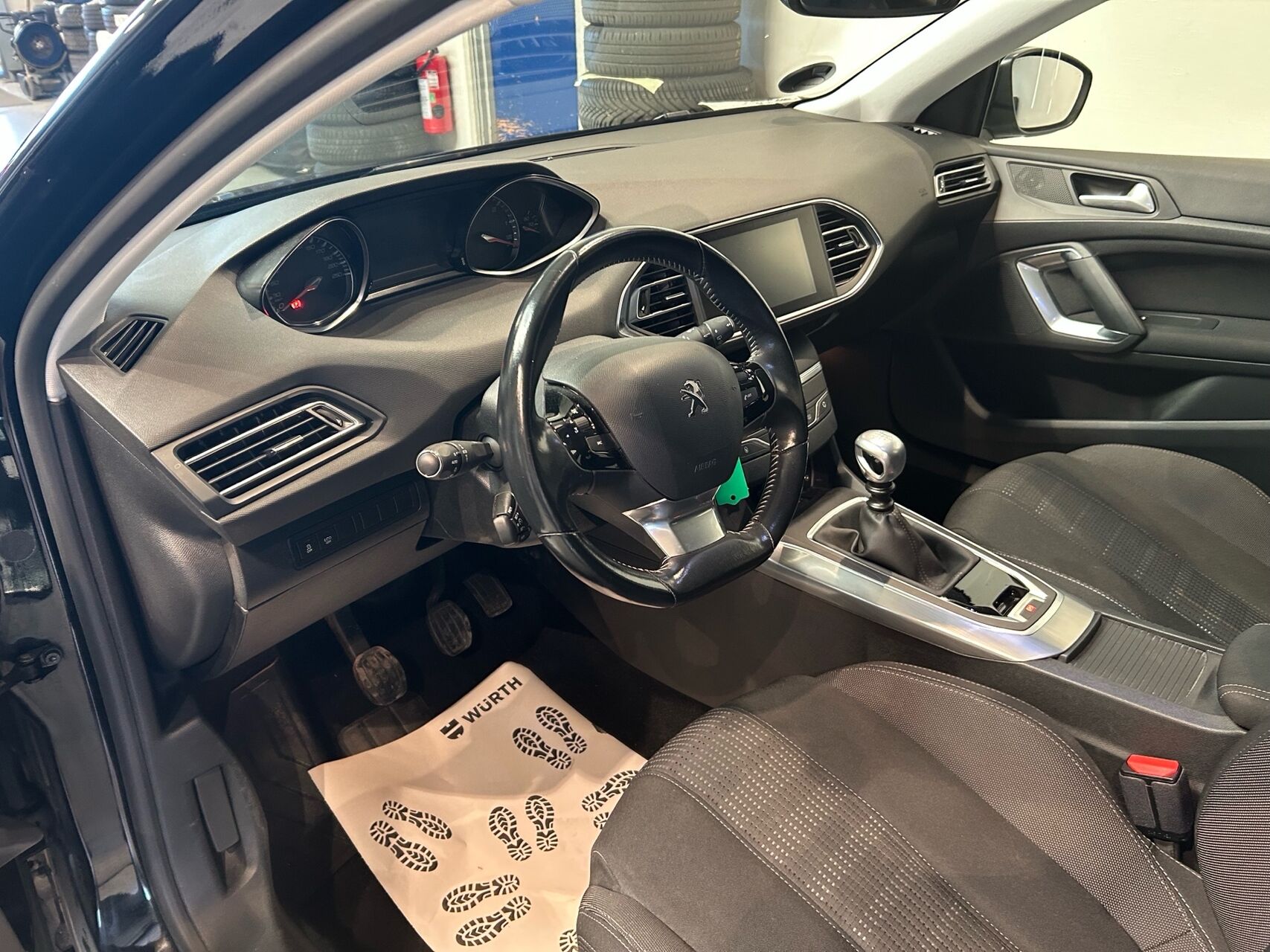 Billede af Peugeot 308 1,6 BlueHDi Prestige 120HK 5d