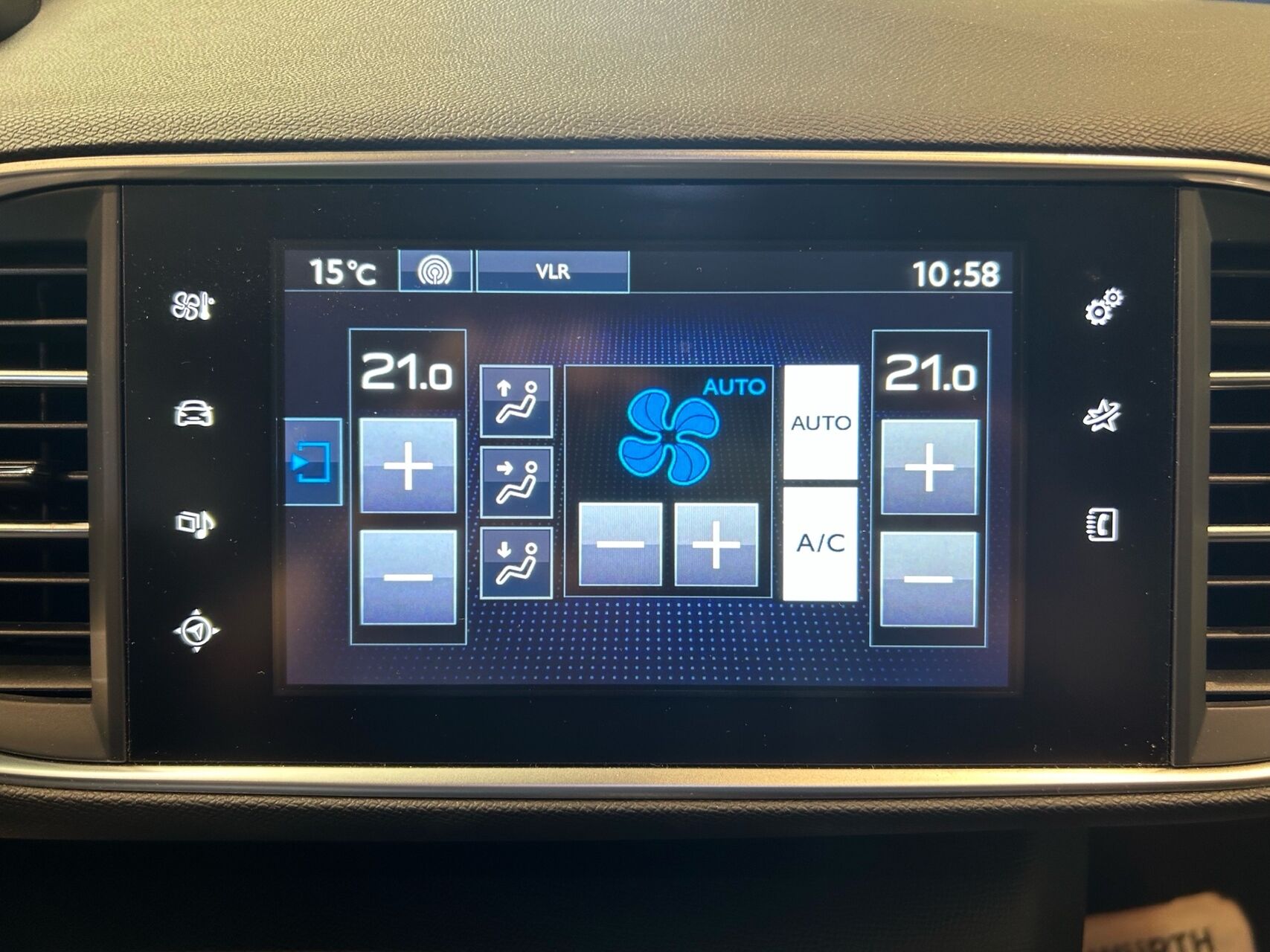 Billede af Peugeot 308 1,6 BlueHDi Prestige 120HK 5d