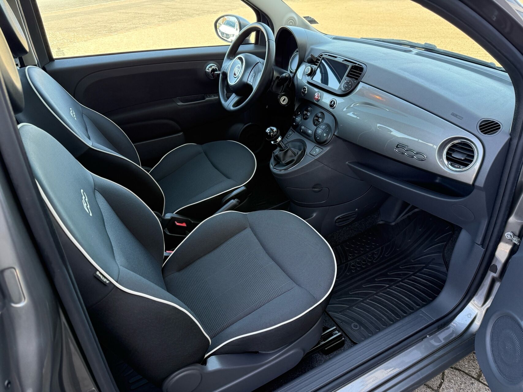 Billede af Fiat 500 0,9 Lounge 80HK 3d