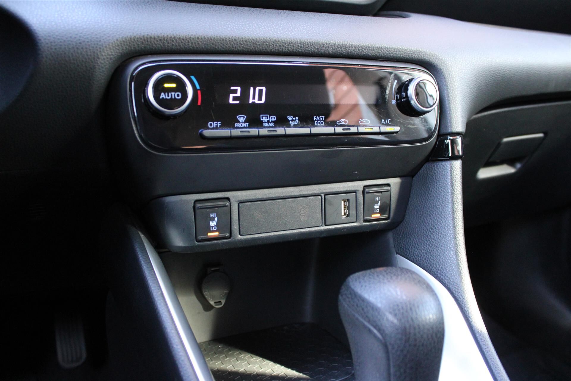 Billede af Toyota Yaris 1,5 Hybrid H3 116HK 5d Trinl. Gear