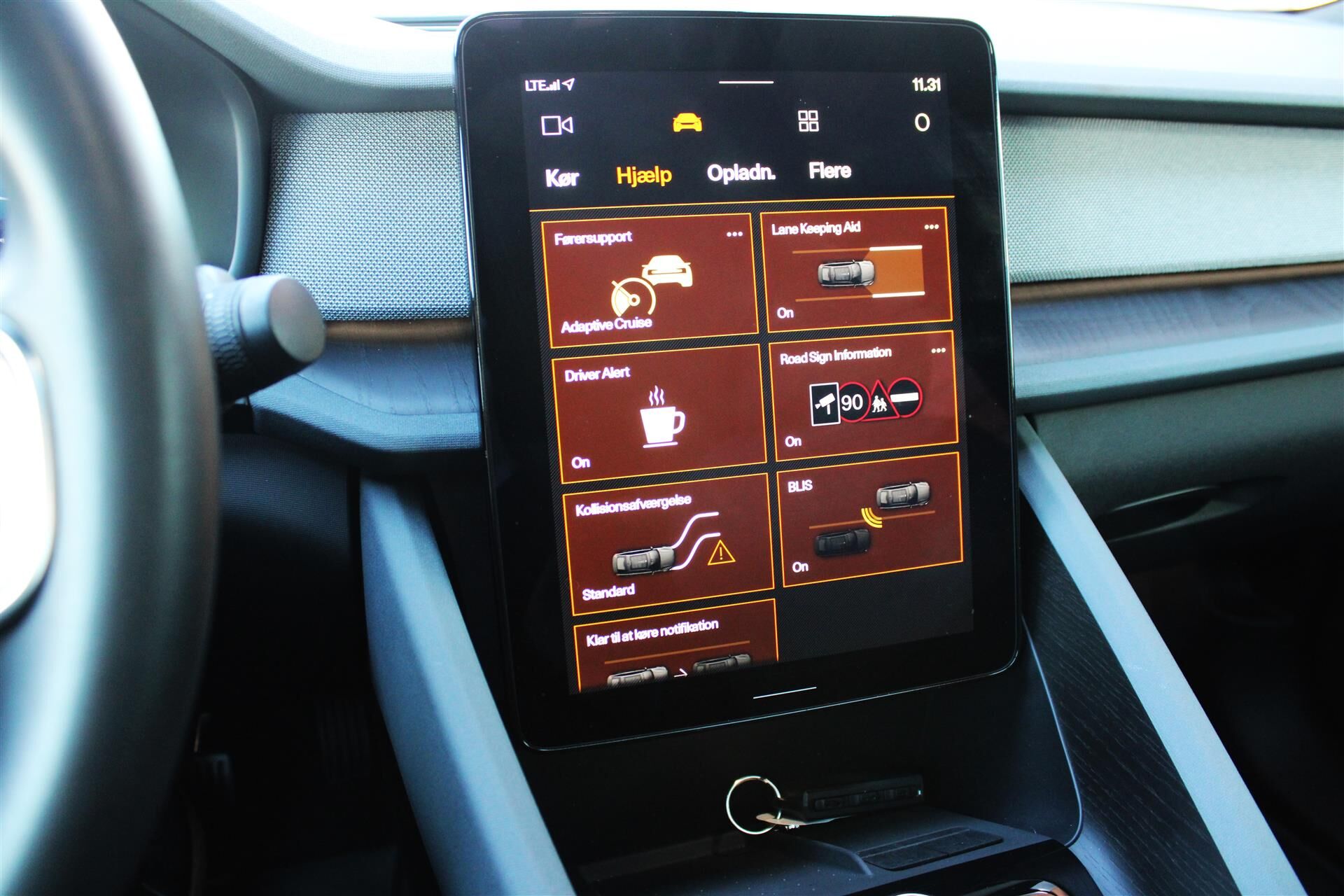 Billede af Polestar 2 EL Intro Dual motor AWD 408HK 5d Aut.