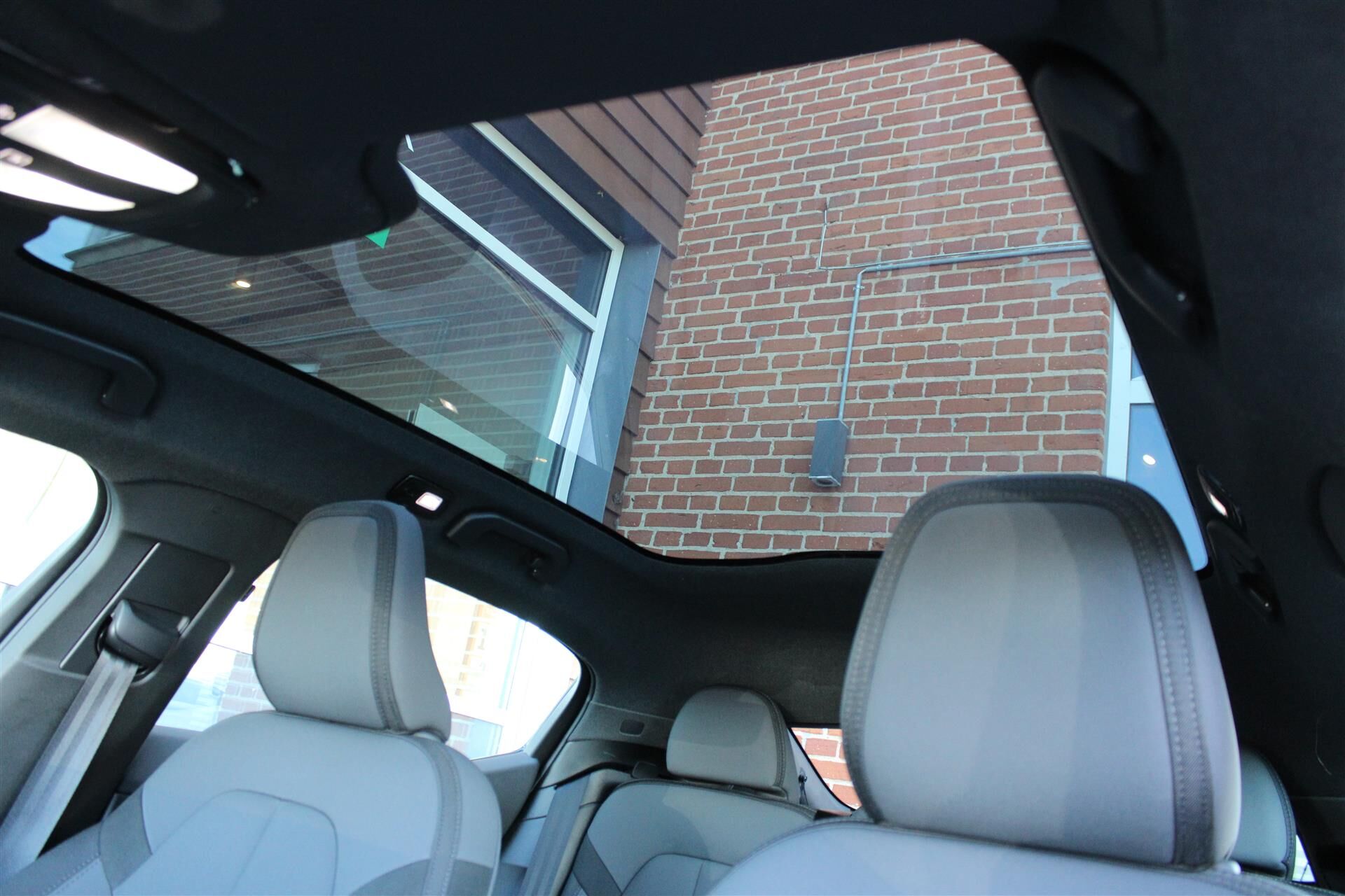 Billede af Polestar 2 EL Long Range Plus AWD 408HK 5d Aut.