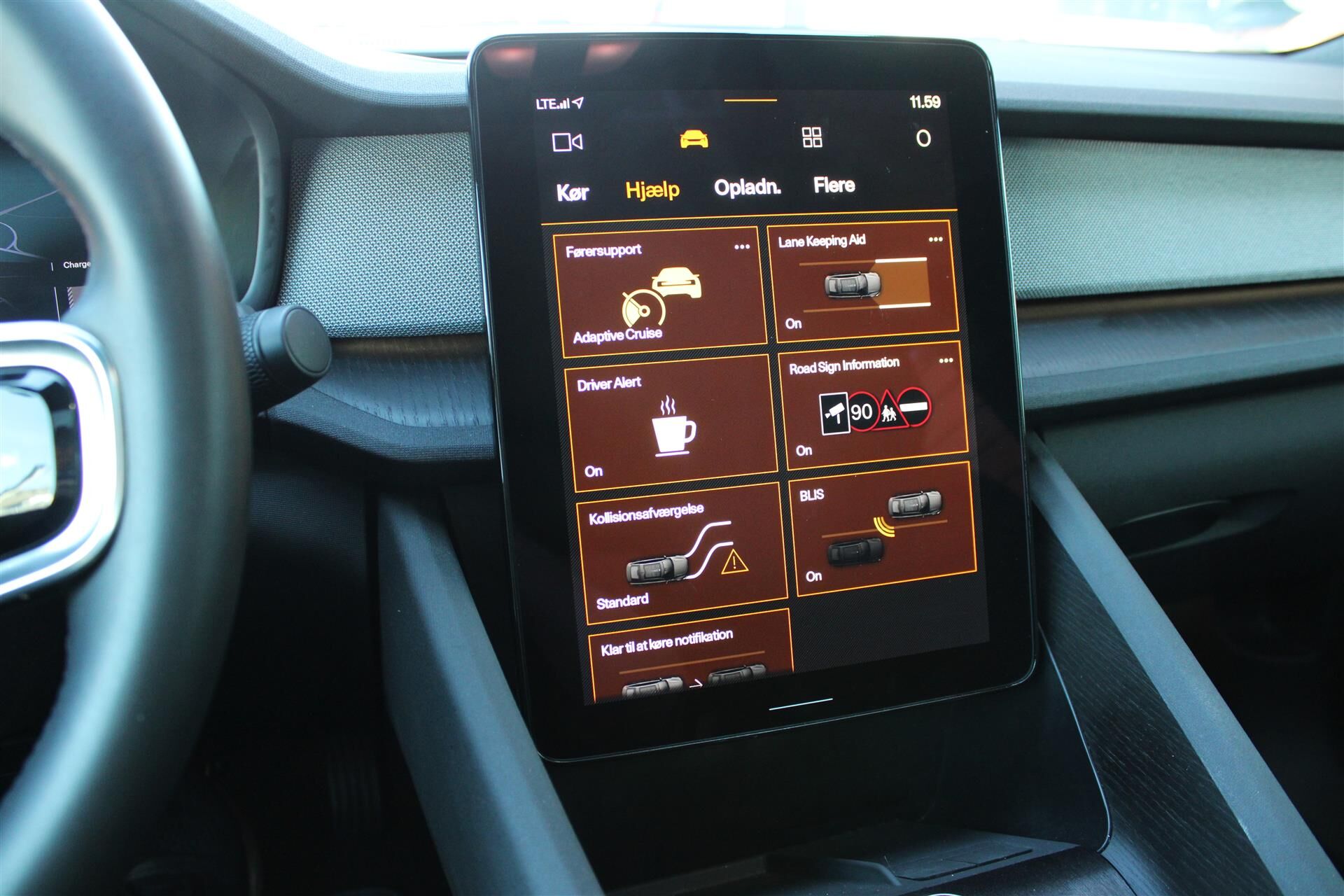 Billede af Polestar 2 EL Long Range Plus AWD 408HK 5d Aut.