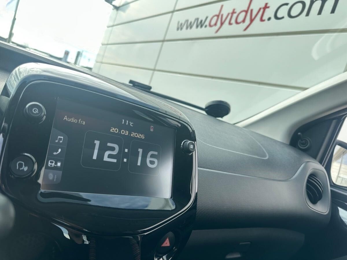 Billede af Citroën C1 1,0 VTi Triumph 72HK 5d