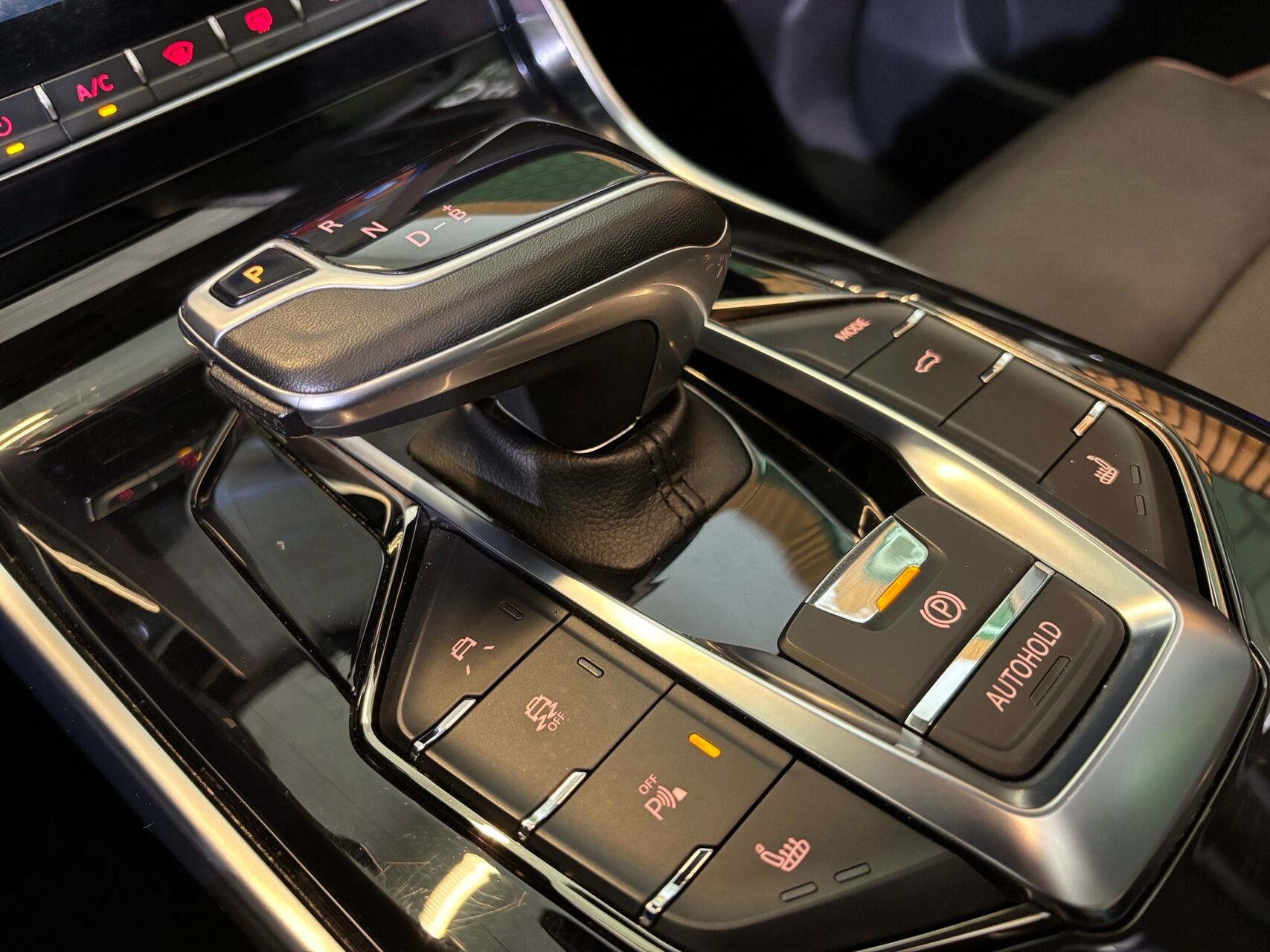 Billede af Maxus Euniq 6 EL 177HK 5d Aut.