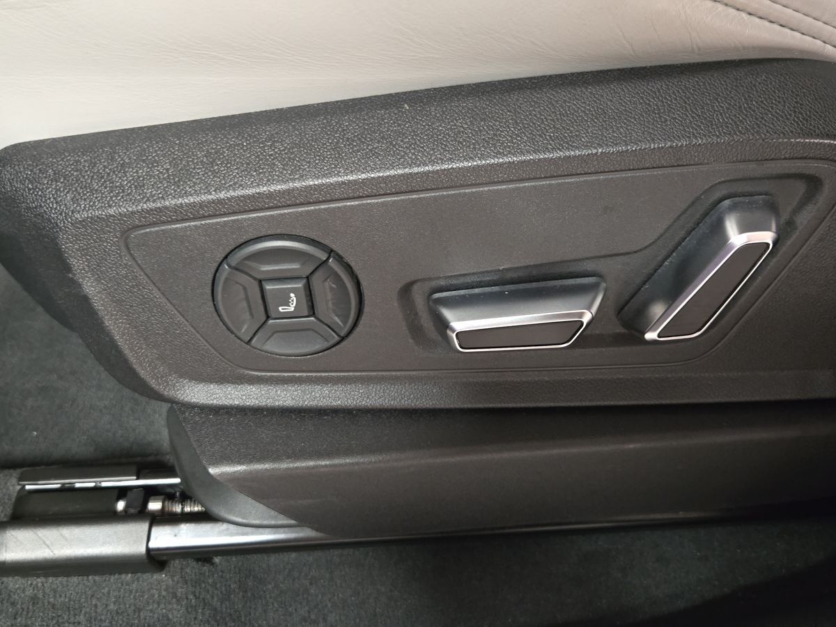 Billede af Audi E-tron 55 Advanced Quattro 408HK 5d Aut.