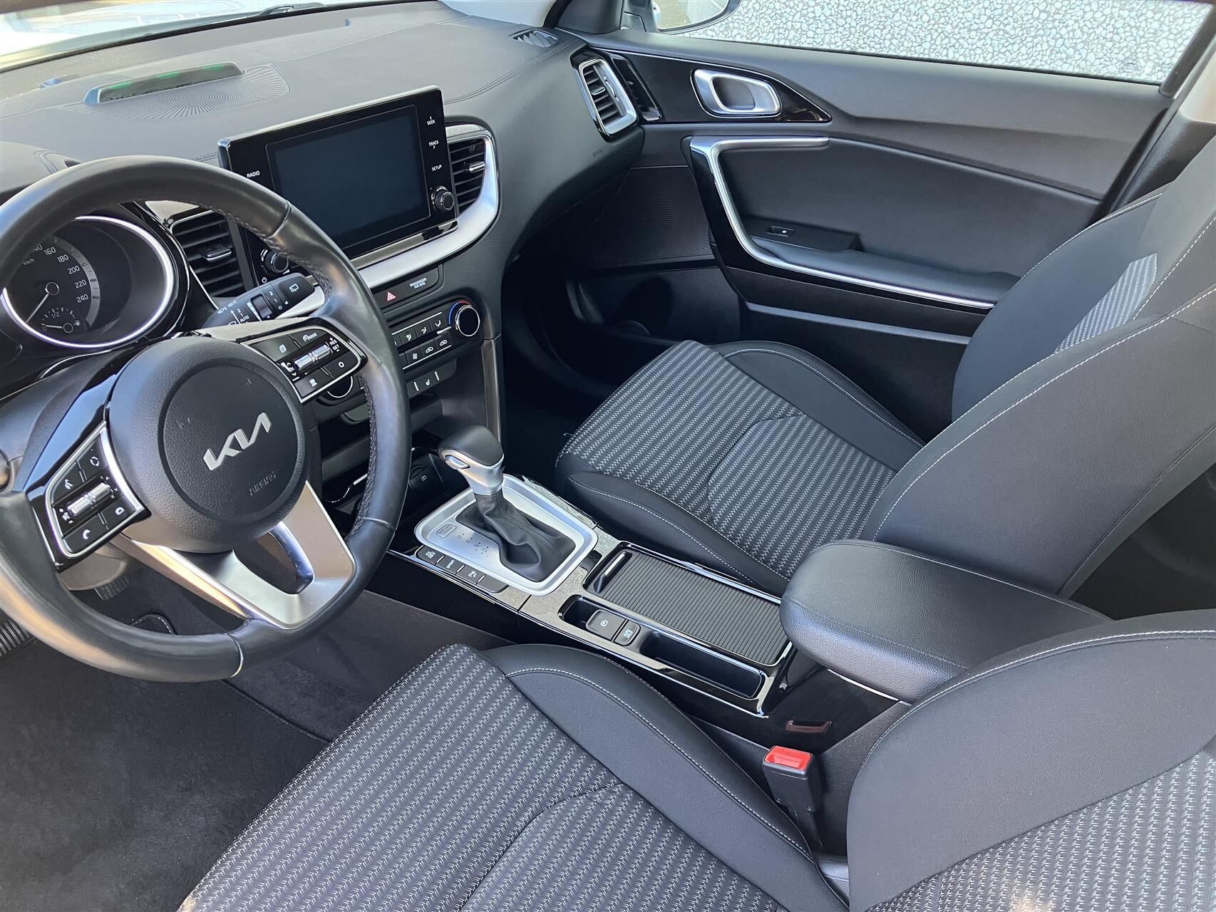 Billede af Kia XCeed 1,6 GDI  Plugin-hybrid Prestige DCT 141HK 5d 6g Aut.